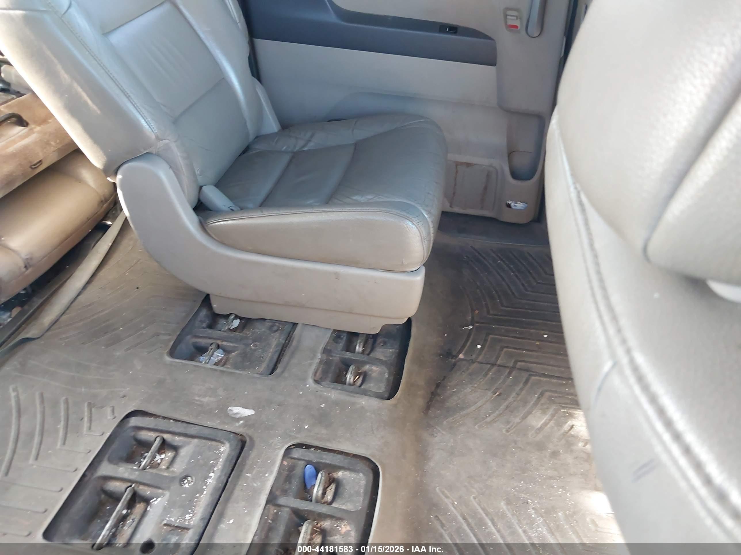 HONDA ODYSSEY image 8
