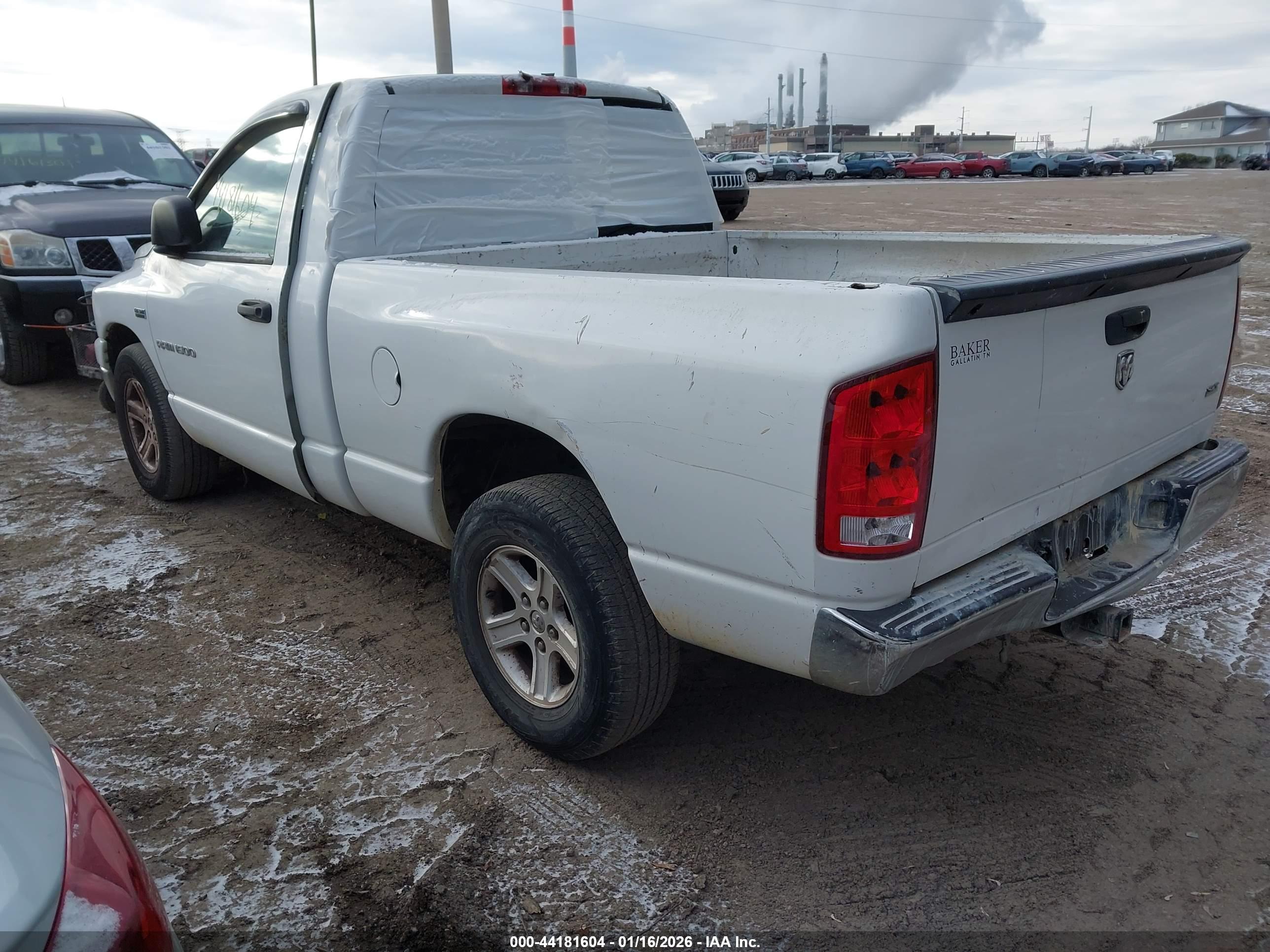 DODGE RAM image 3