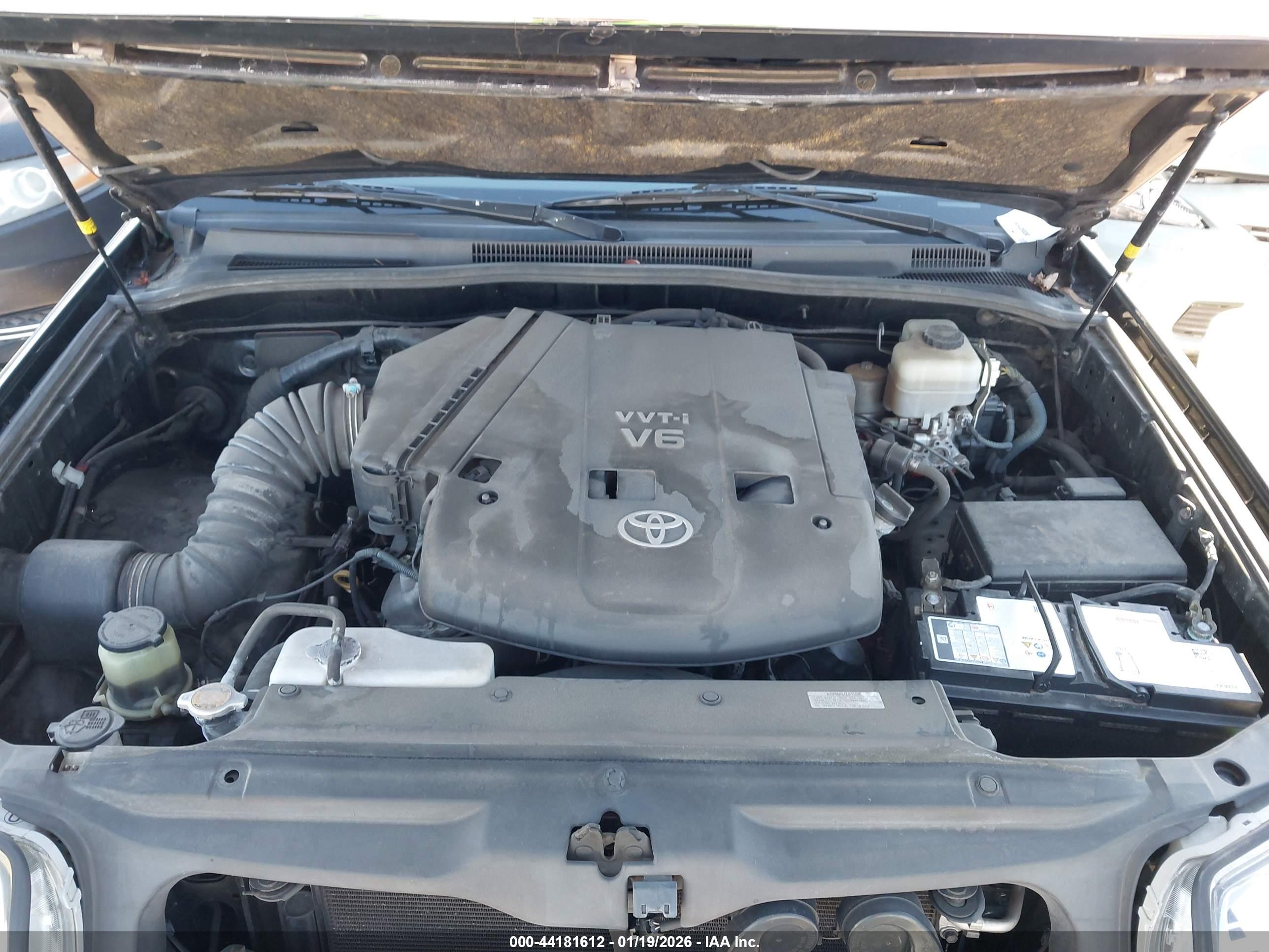 TOYOTA 4RUNNER image 10