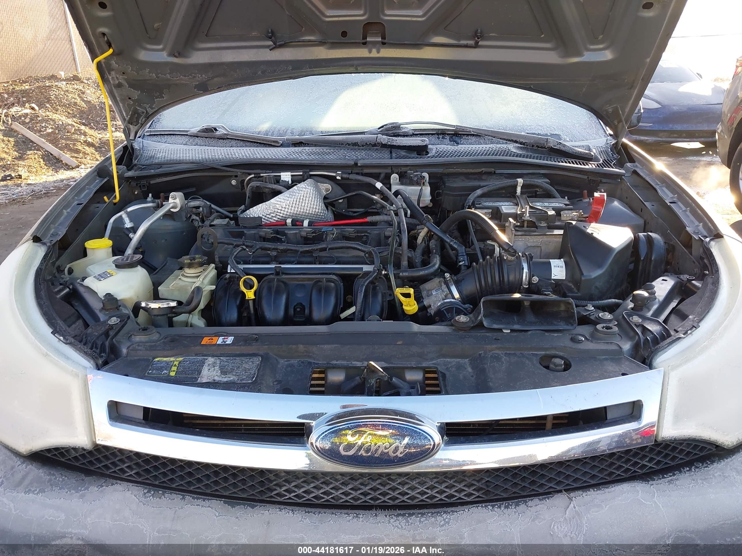 FORD FOCUS image 10