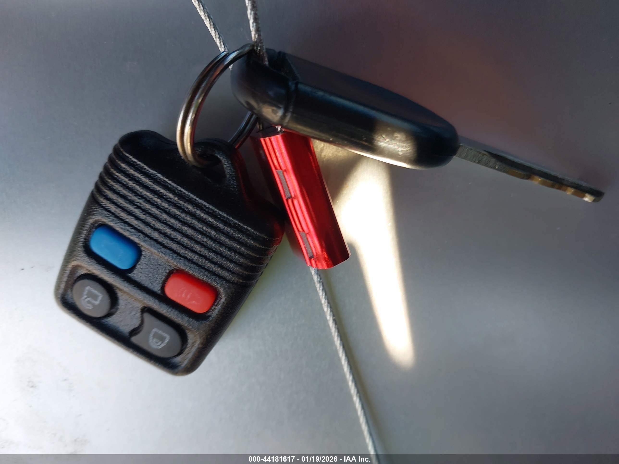 FORD FOCUS image 11