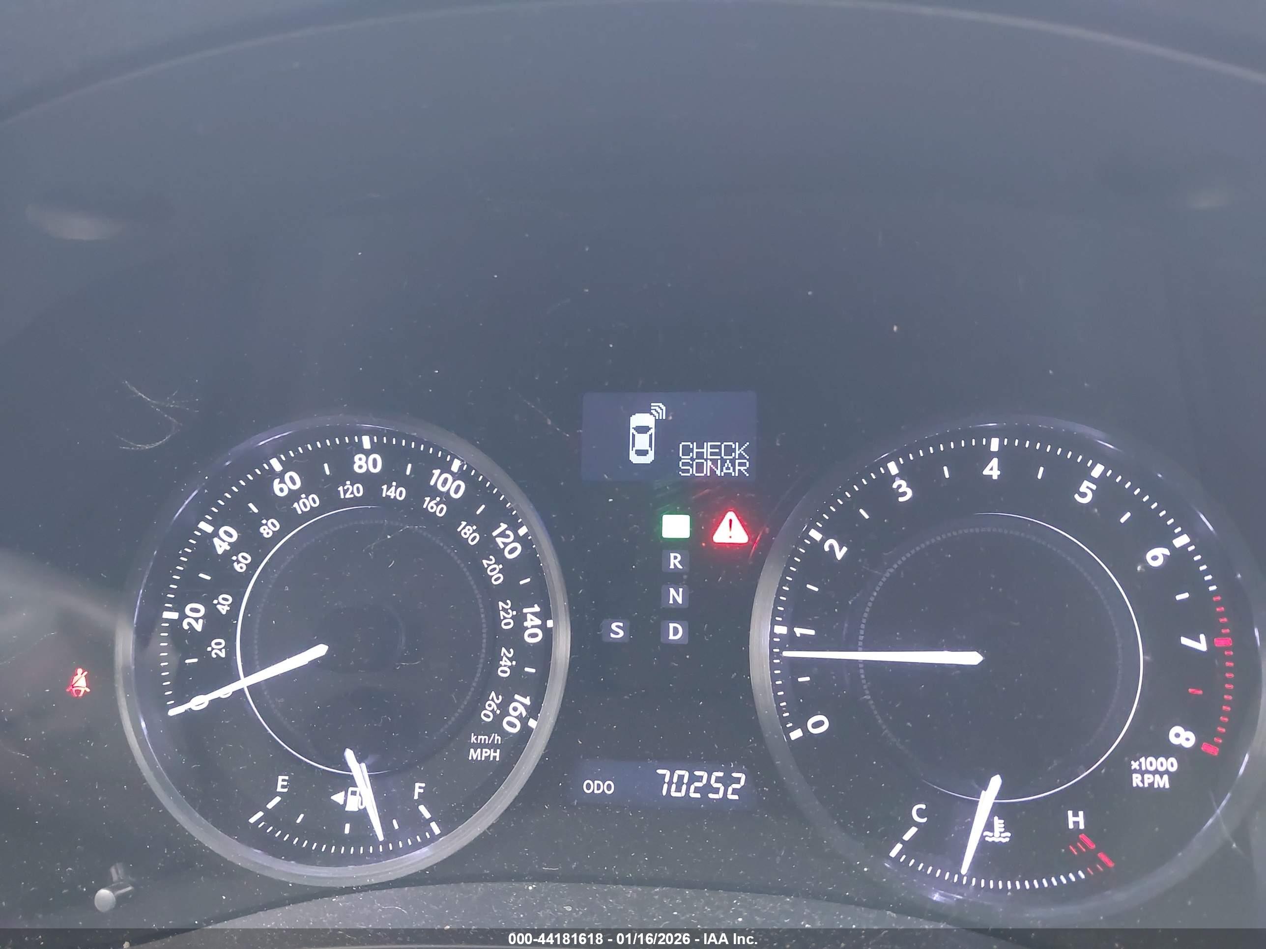 LEXUS IS image 7