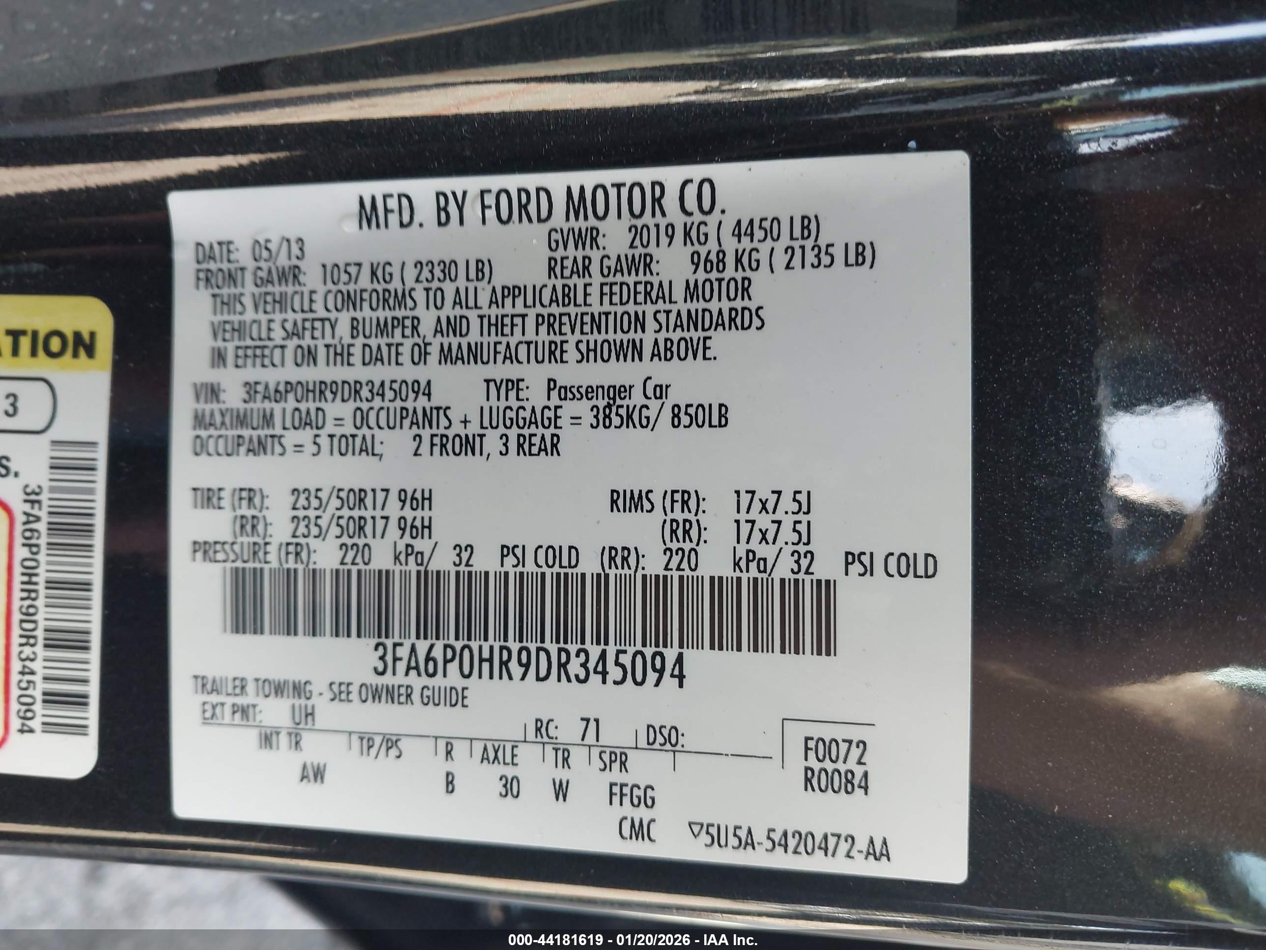 FORD FUSION image 9