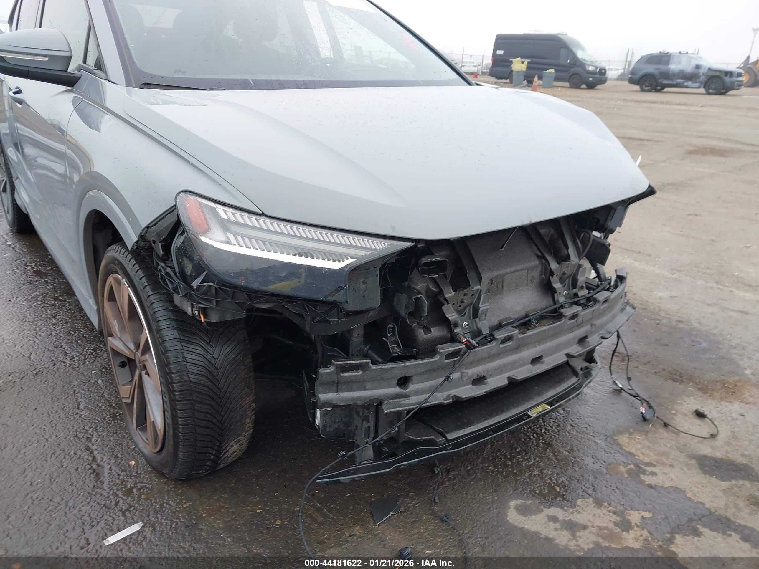 AUDI Q4 image 6
