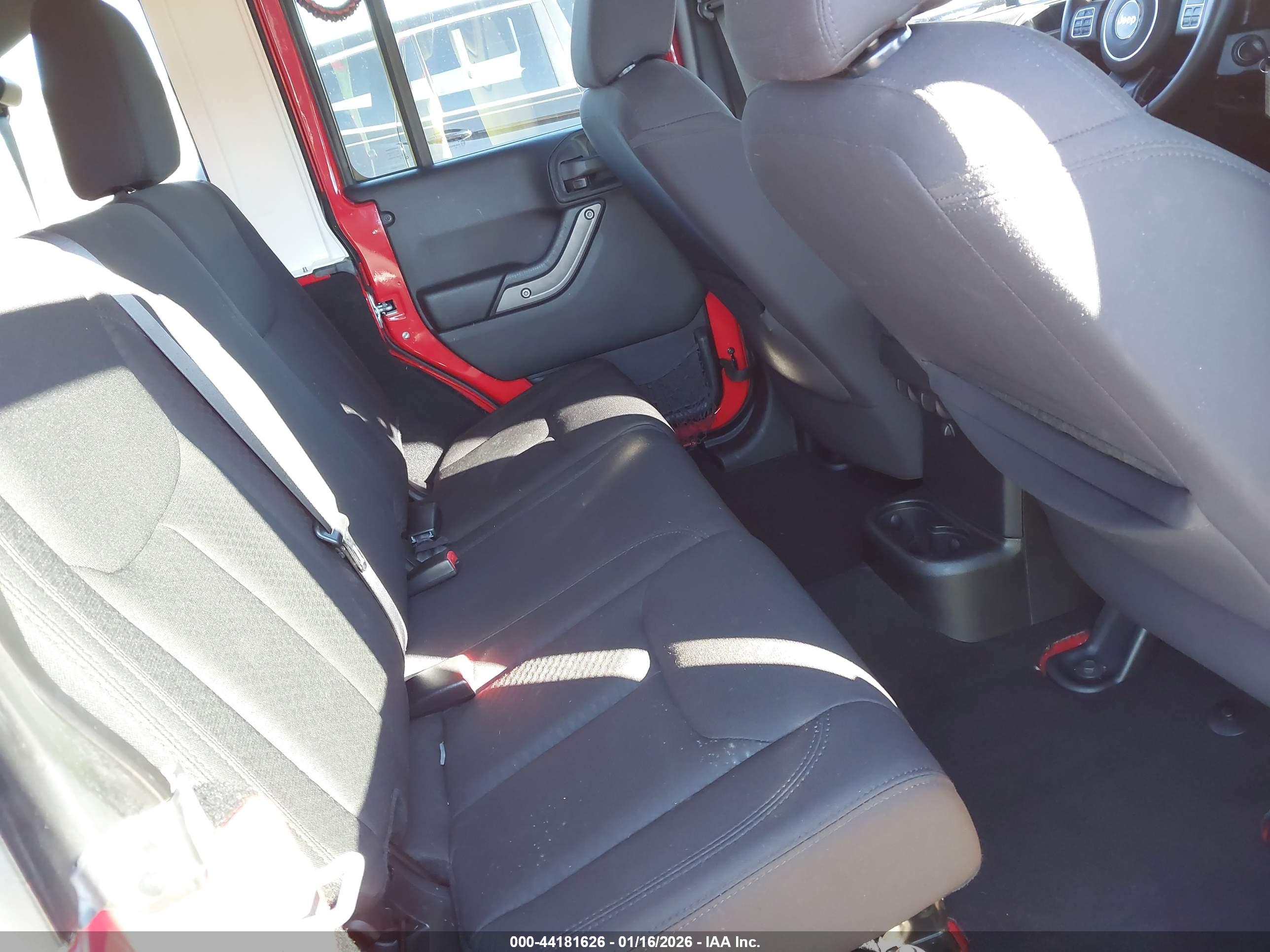 JEEP WRANGLER image 8