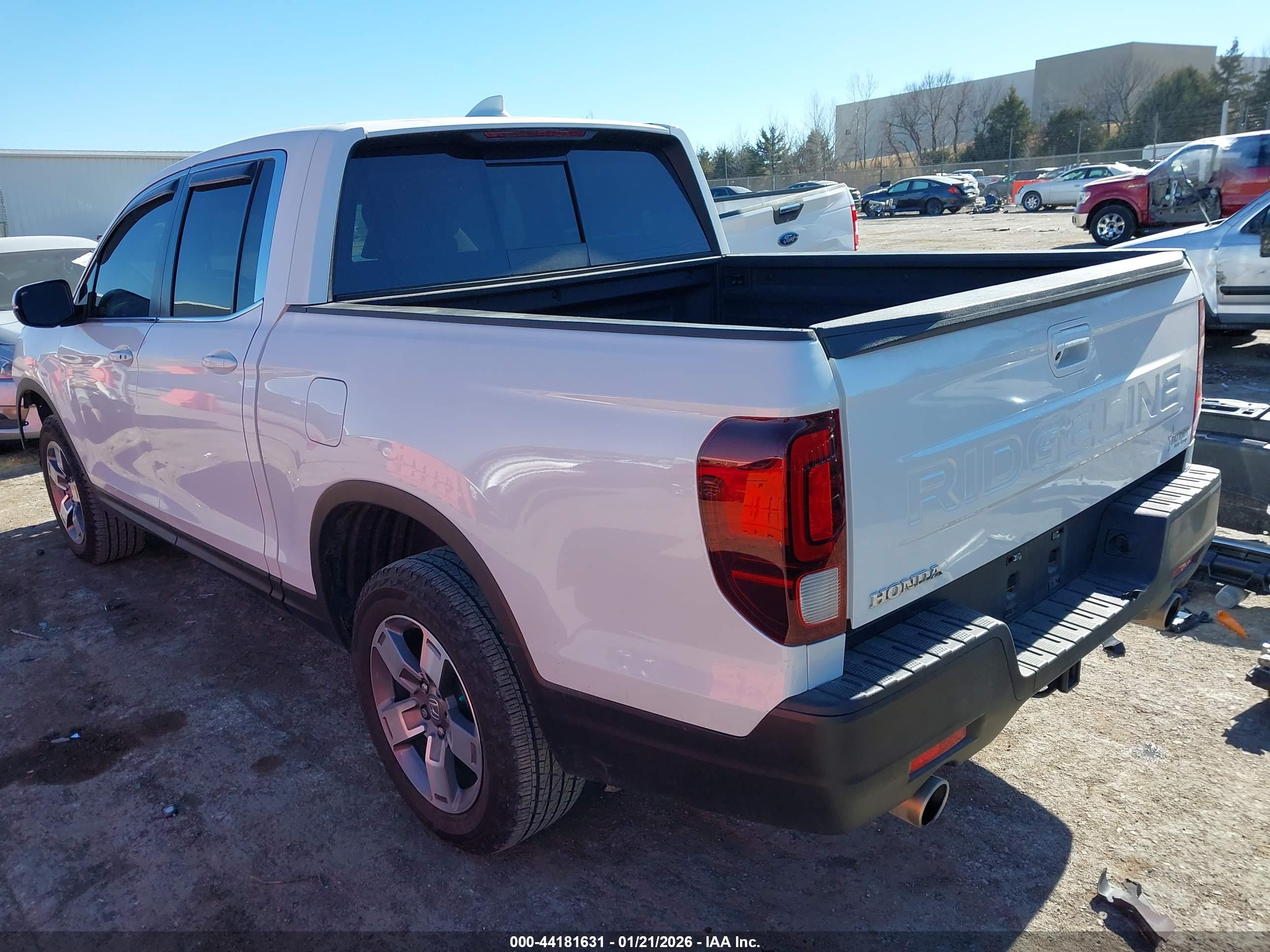 HONDA RIDGELINE image 3