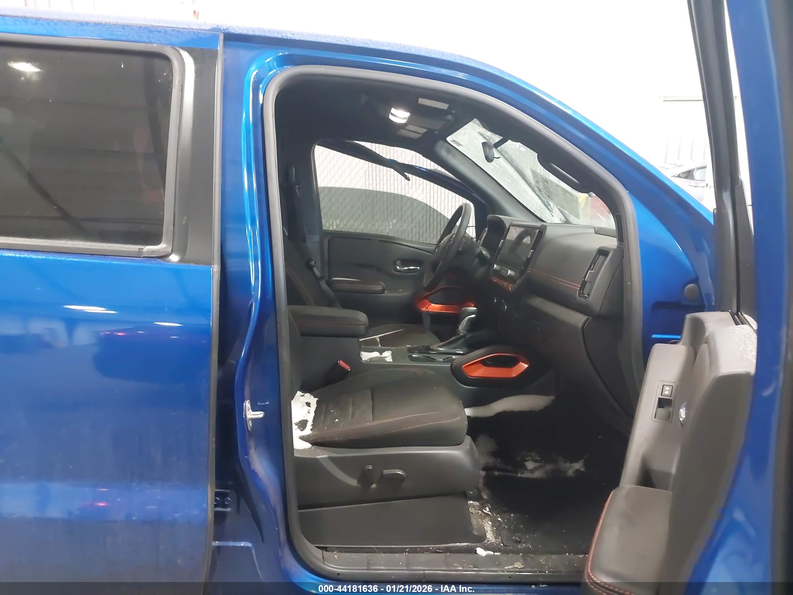 NISSAN FRONTIER image 5