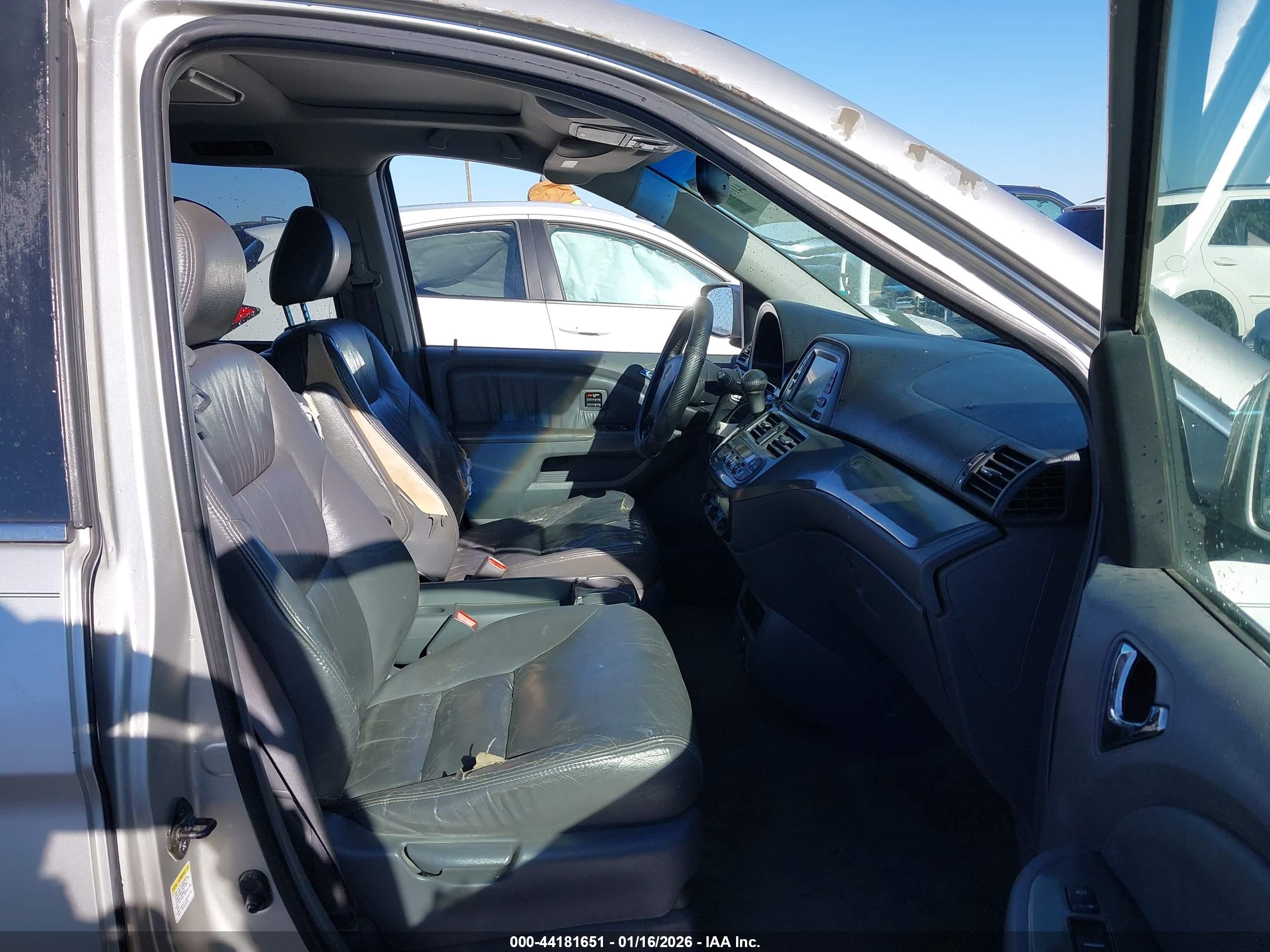 HONDA ODYSSEY image 5