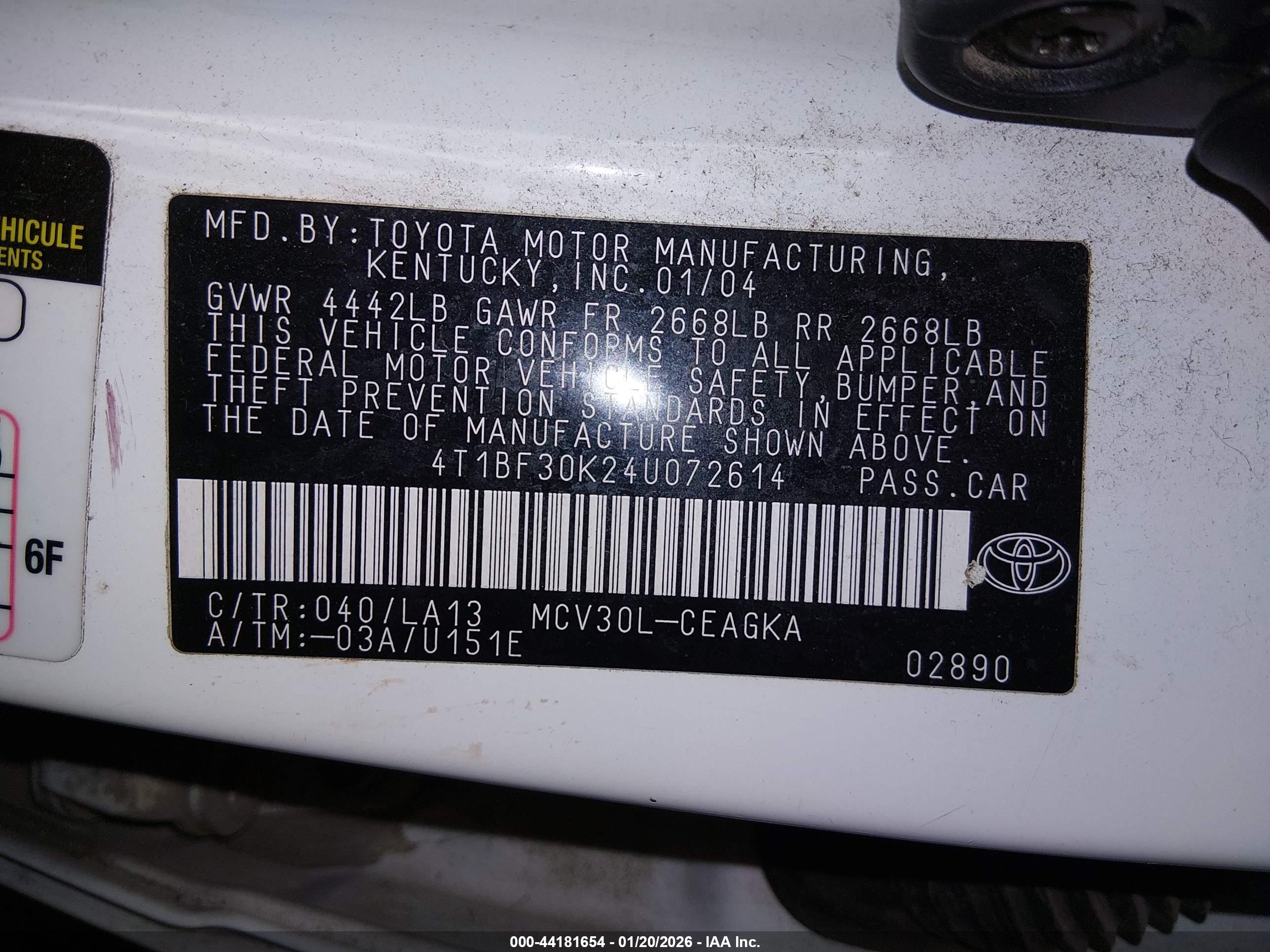 TOYOTA CAMRY image 9