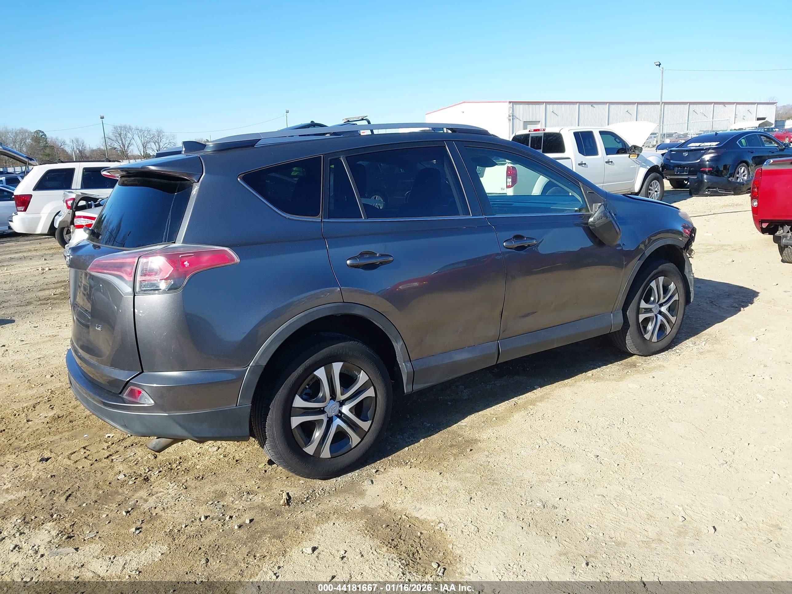 TOYOTA RAV4 image 4