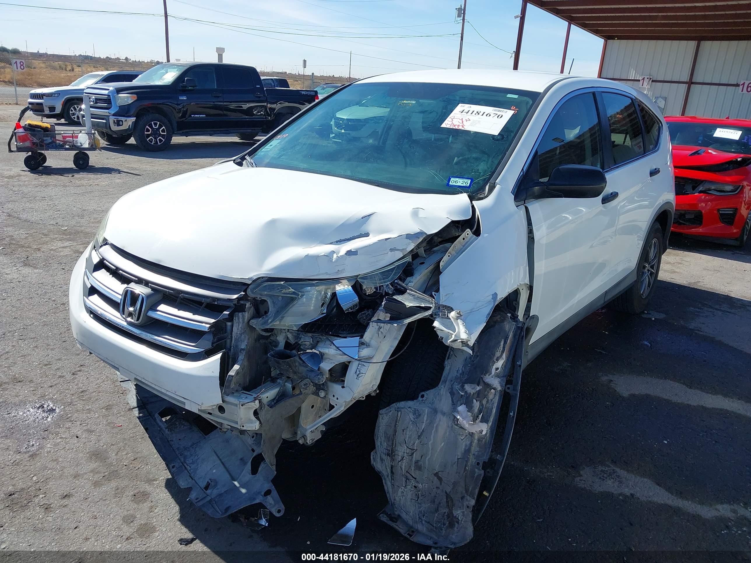HONDA CR-V image 2