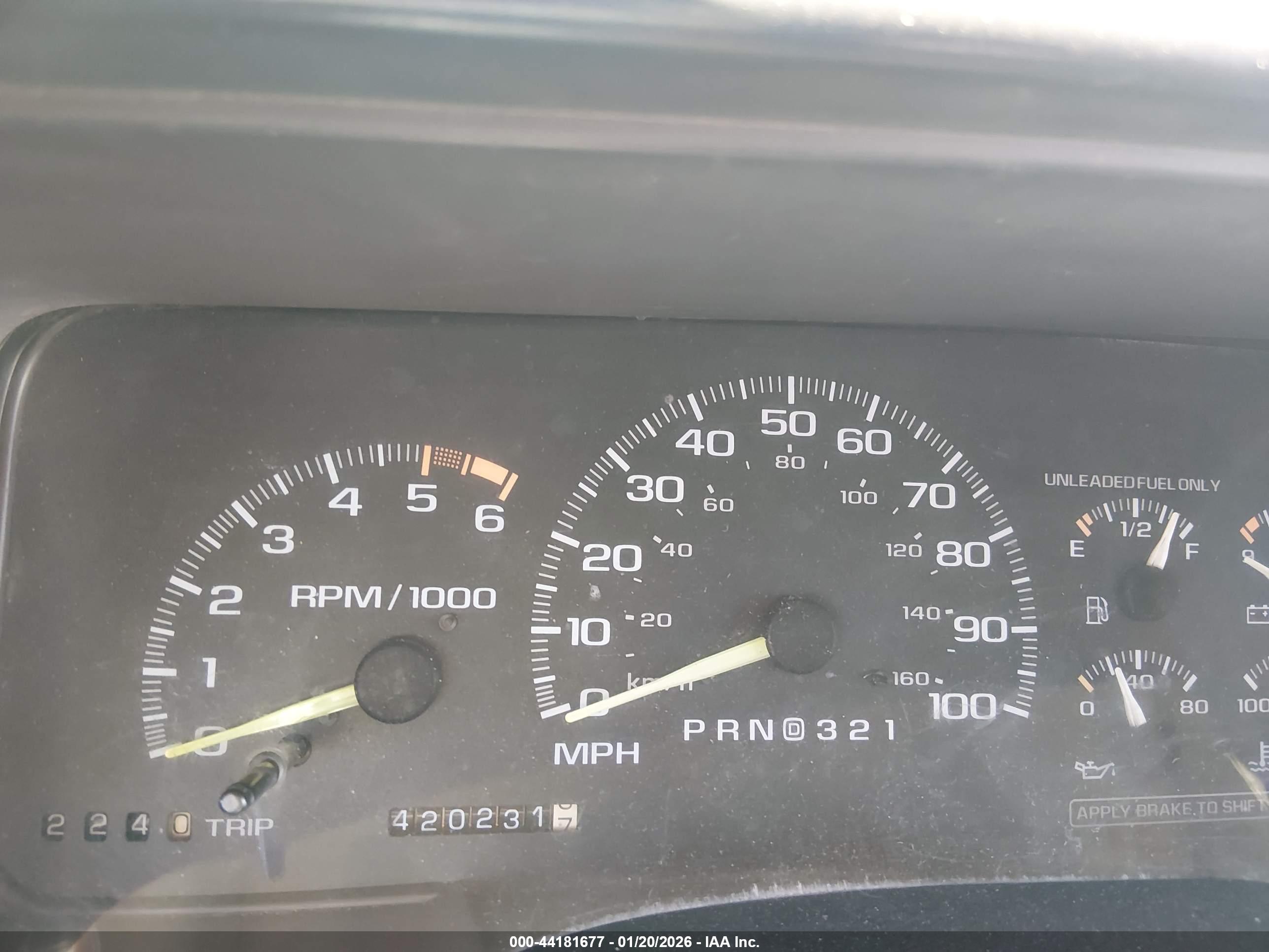 CHEVROLET GMT-400 image 7