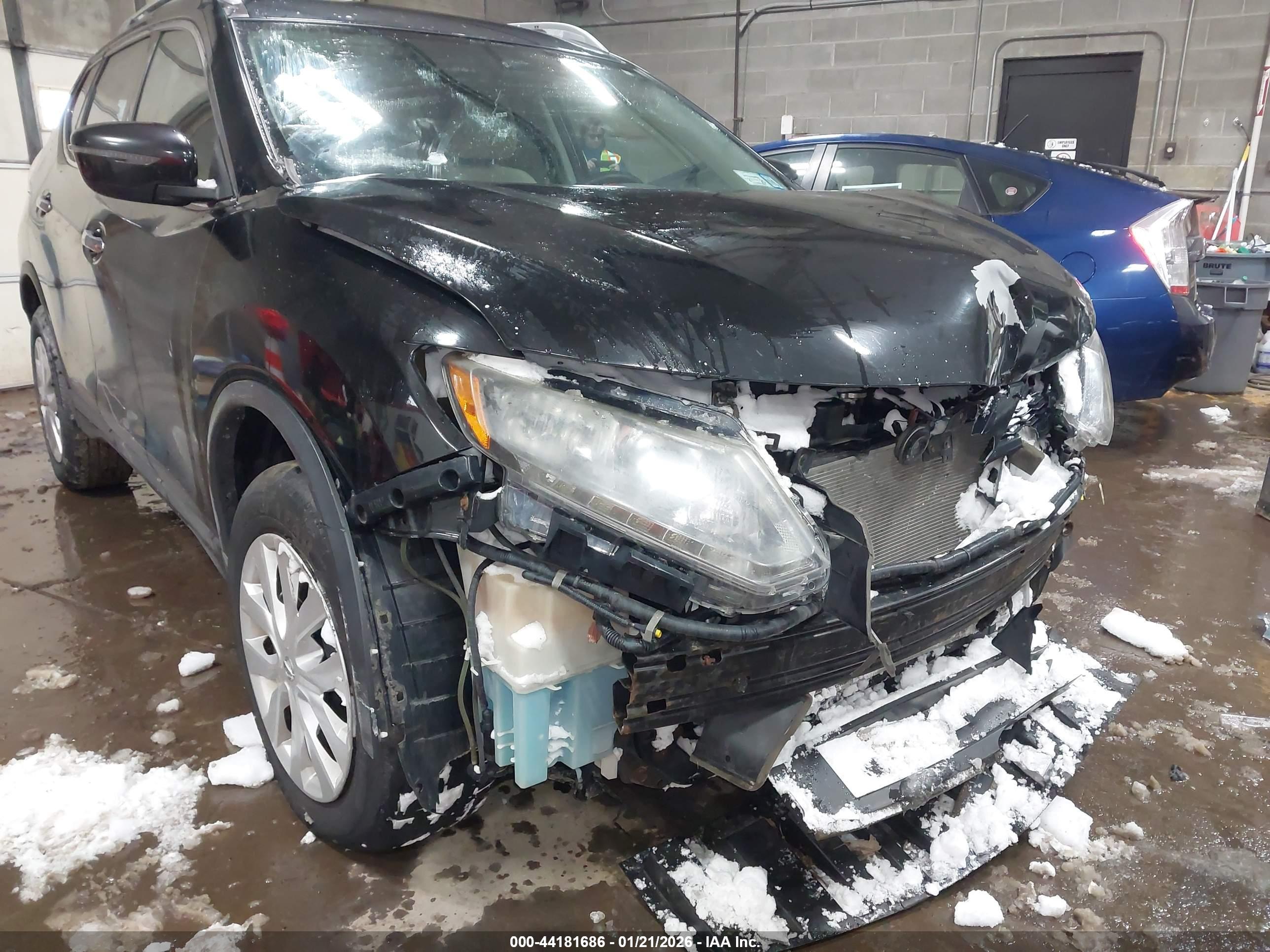 NISSAN ROGUE image 6