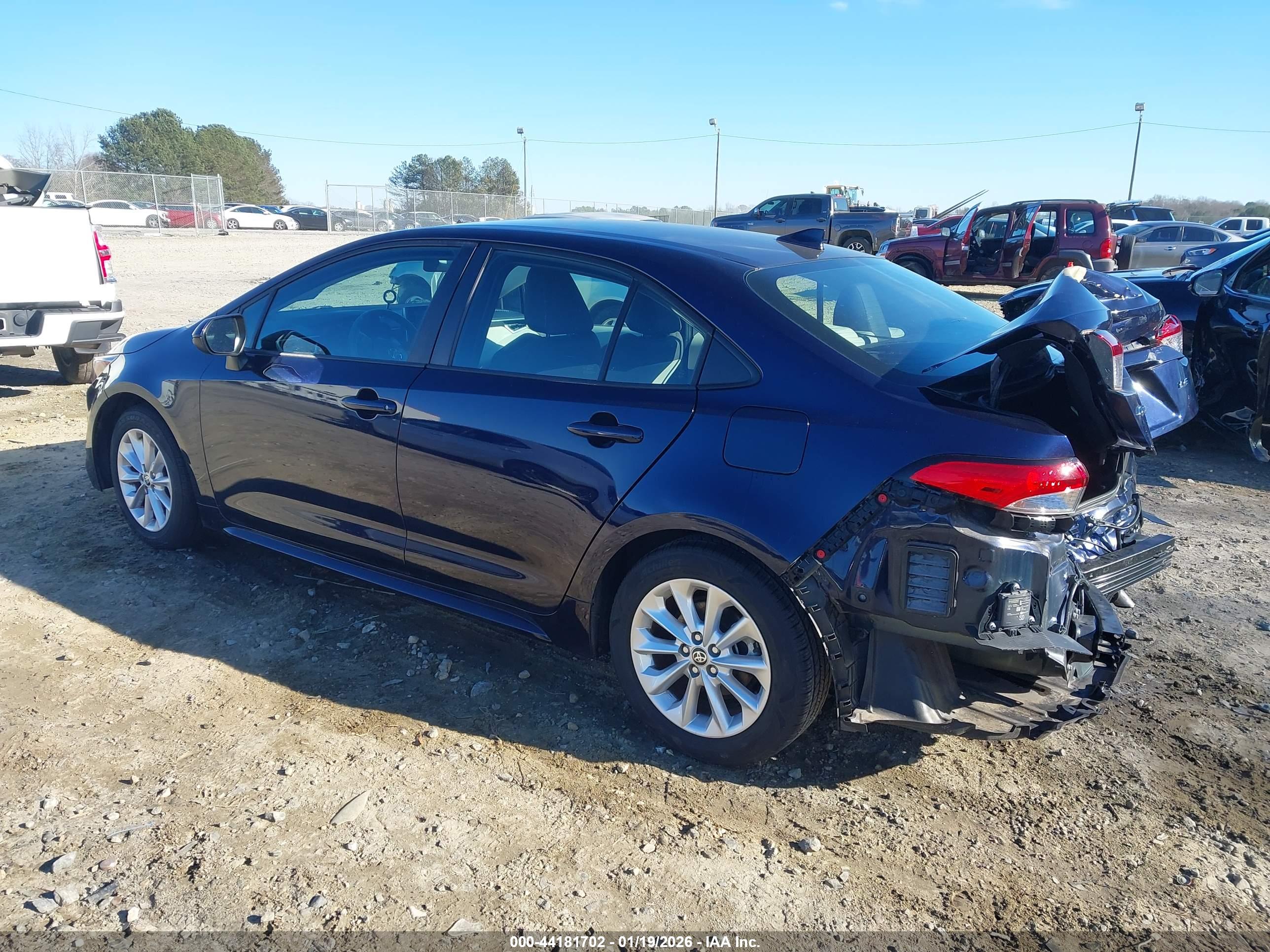 TOYOTA COROLLA image 3