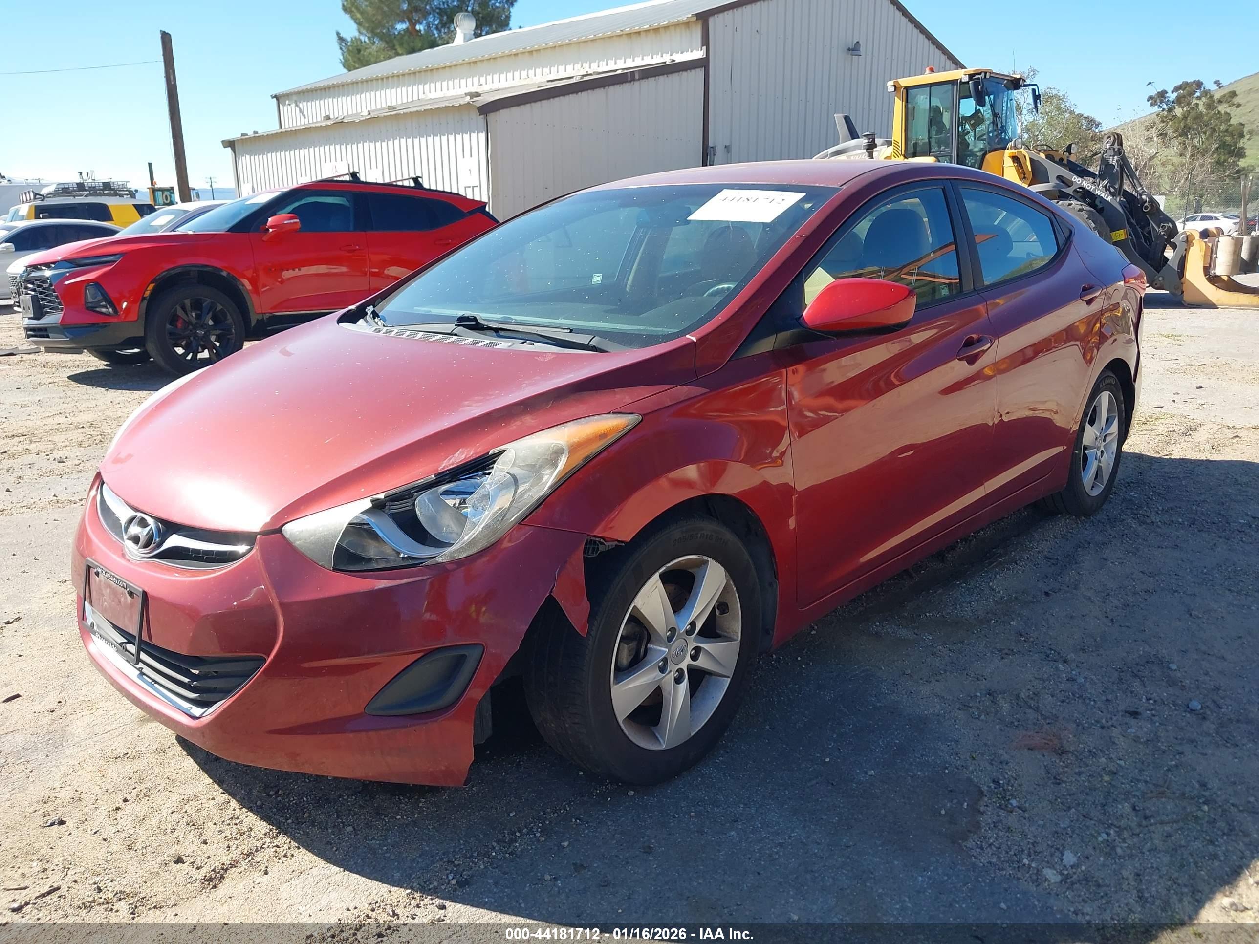 HYUNDAI ELANTRA image 2