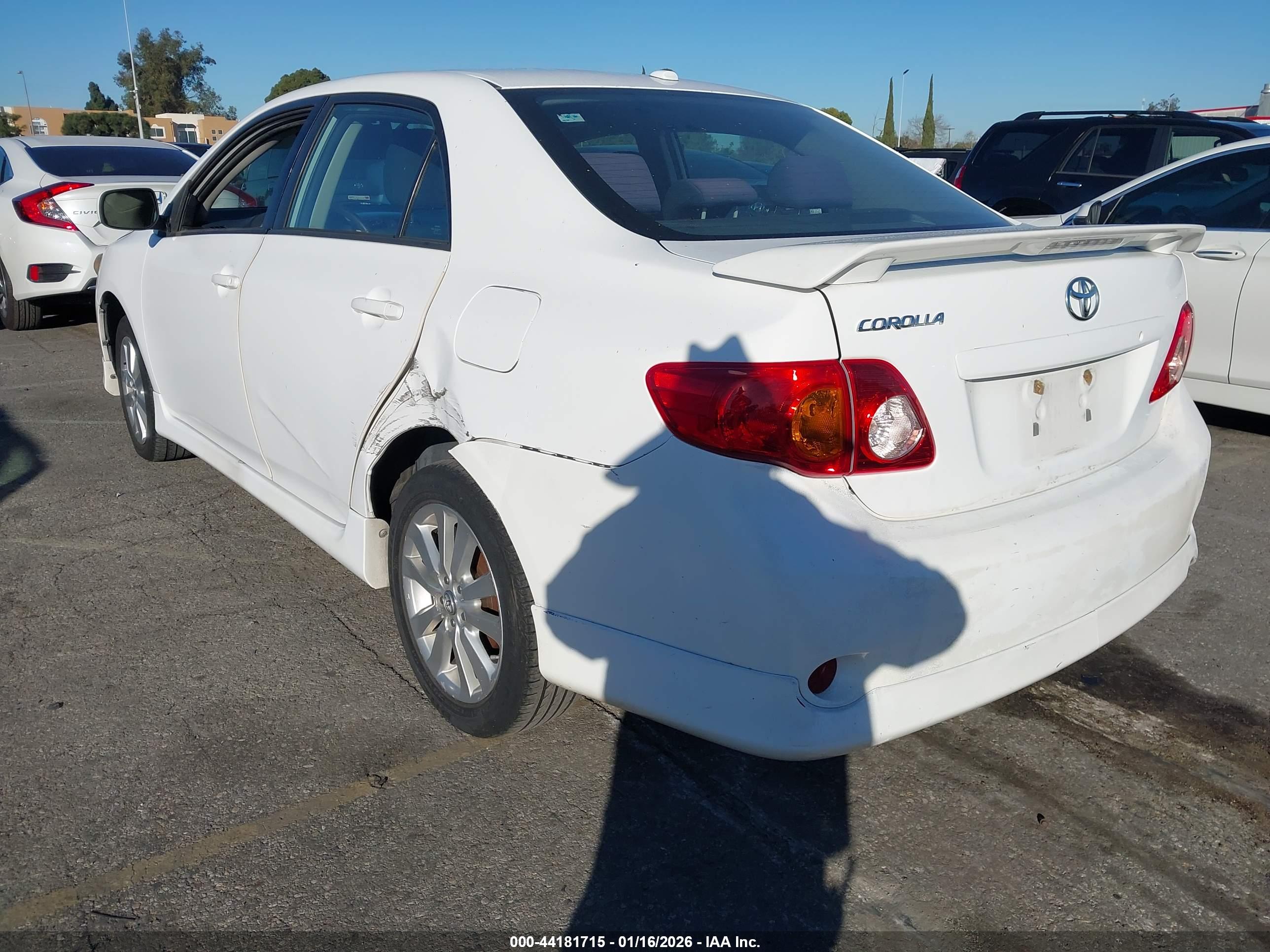 TOYOTA COROLLA image 3