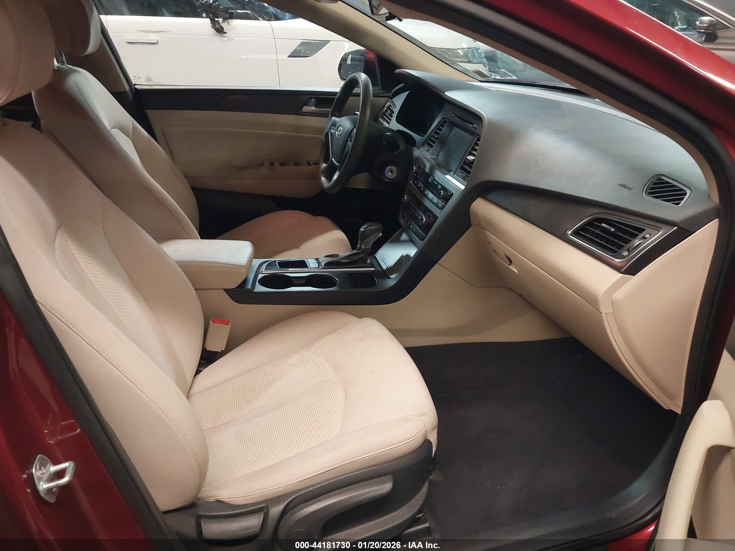 HYUNDAI SONATA image 5