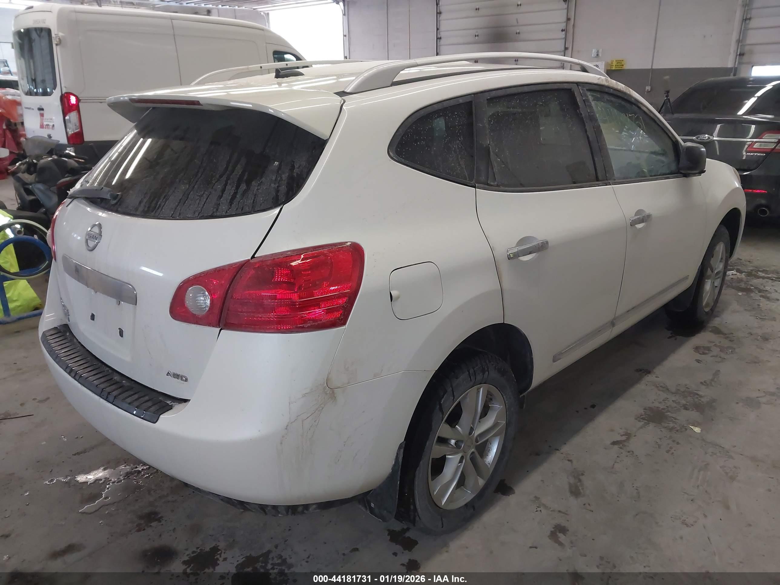 NISSAN ROGUE image 4