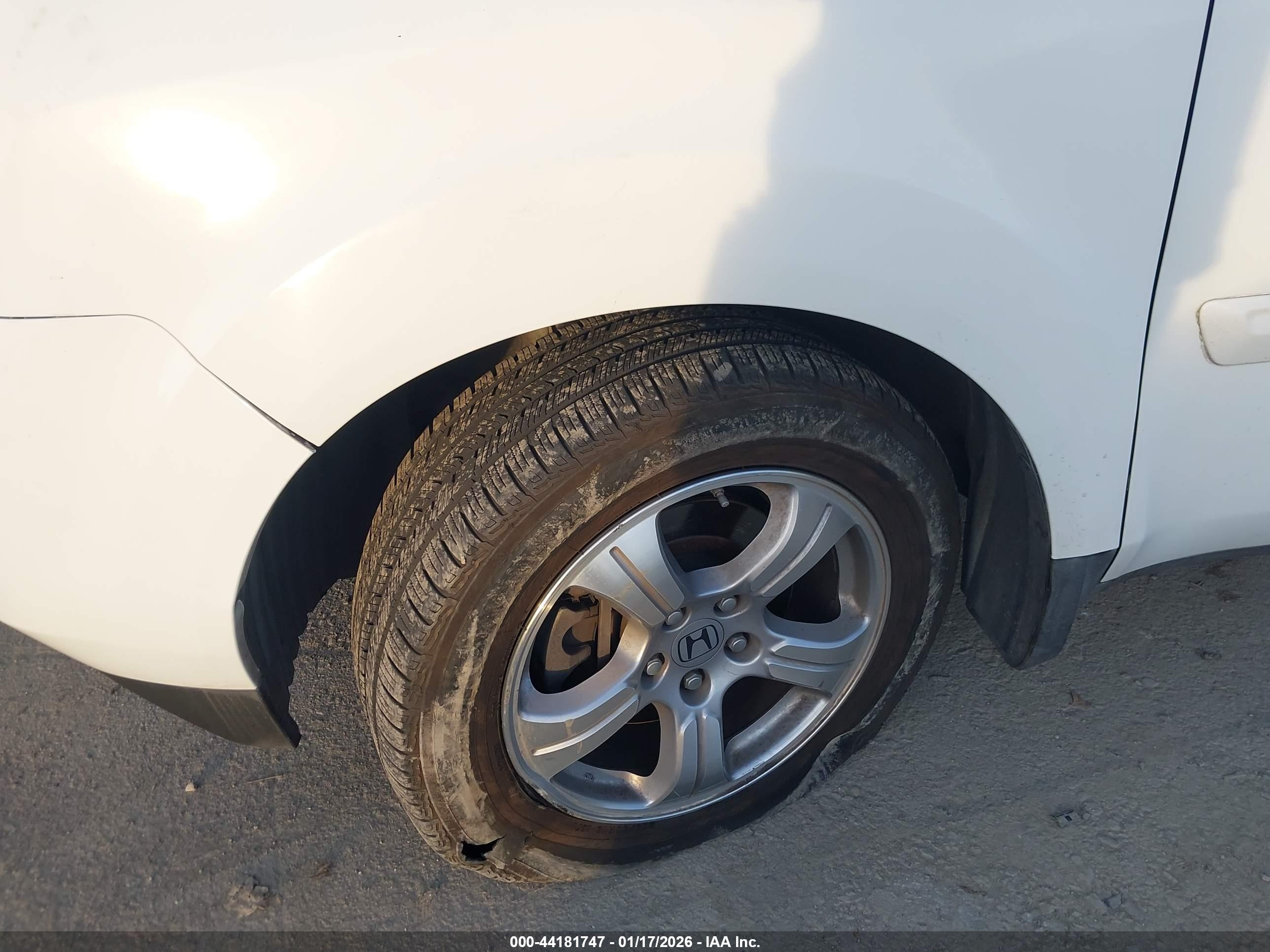 HONDA PILOT image 6