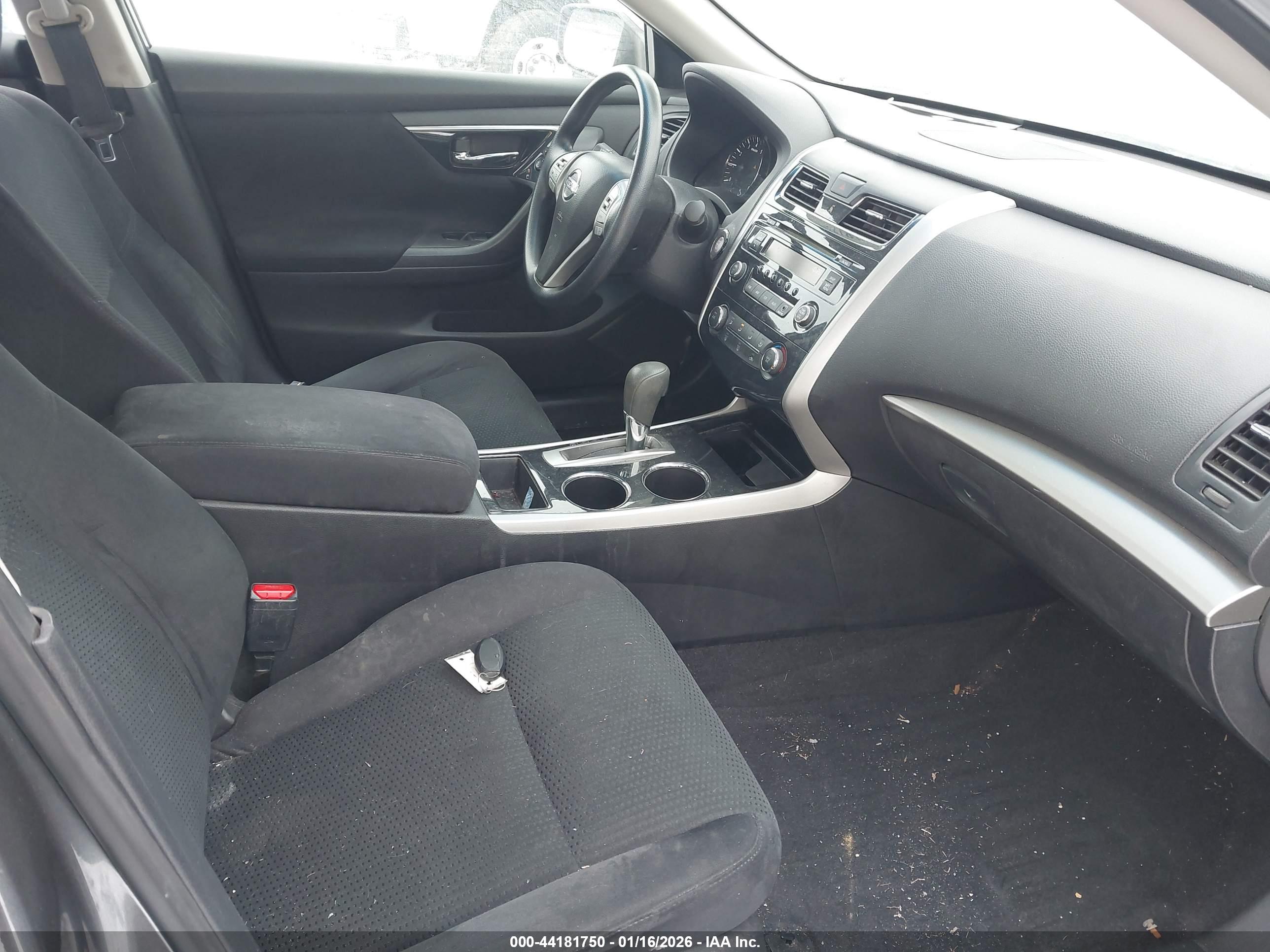 NISSAN ALTIMA image 5