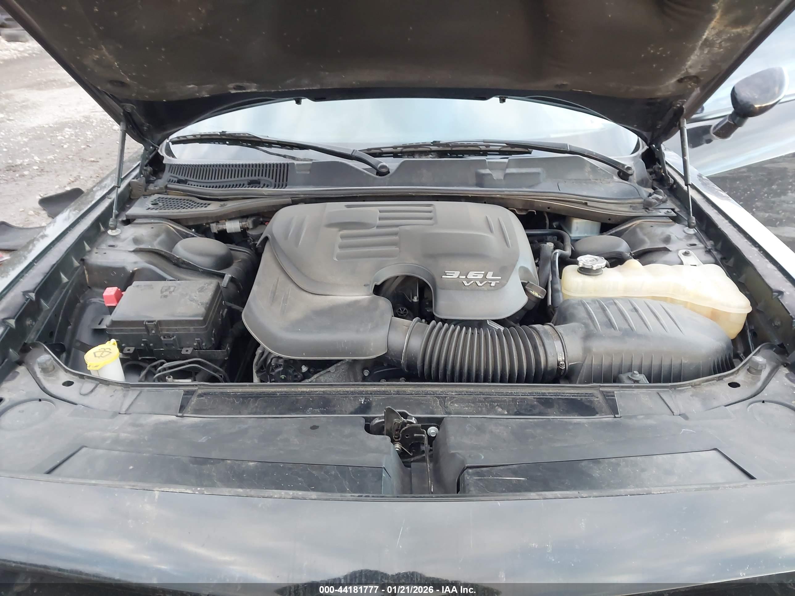 DODGE CHALLENGER image 10
