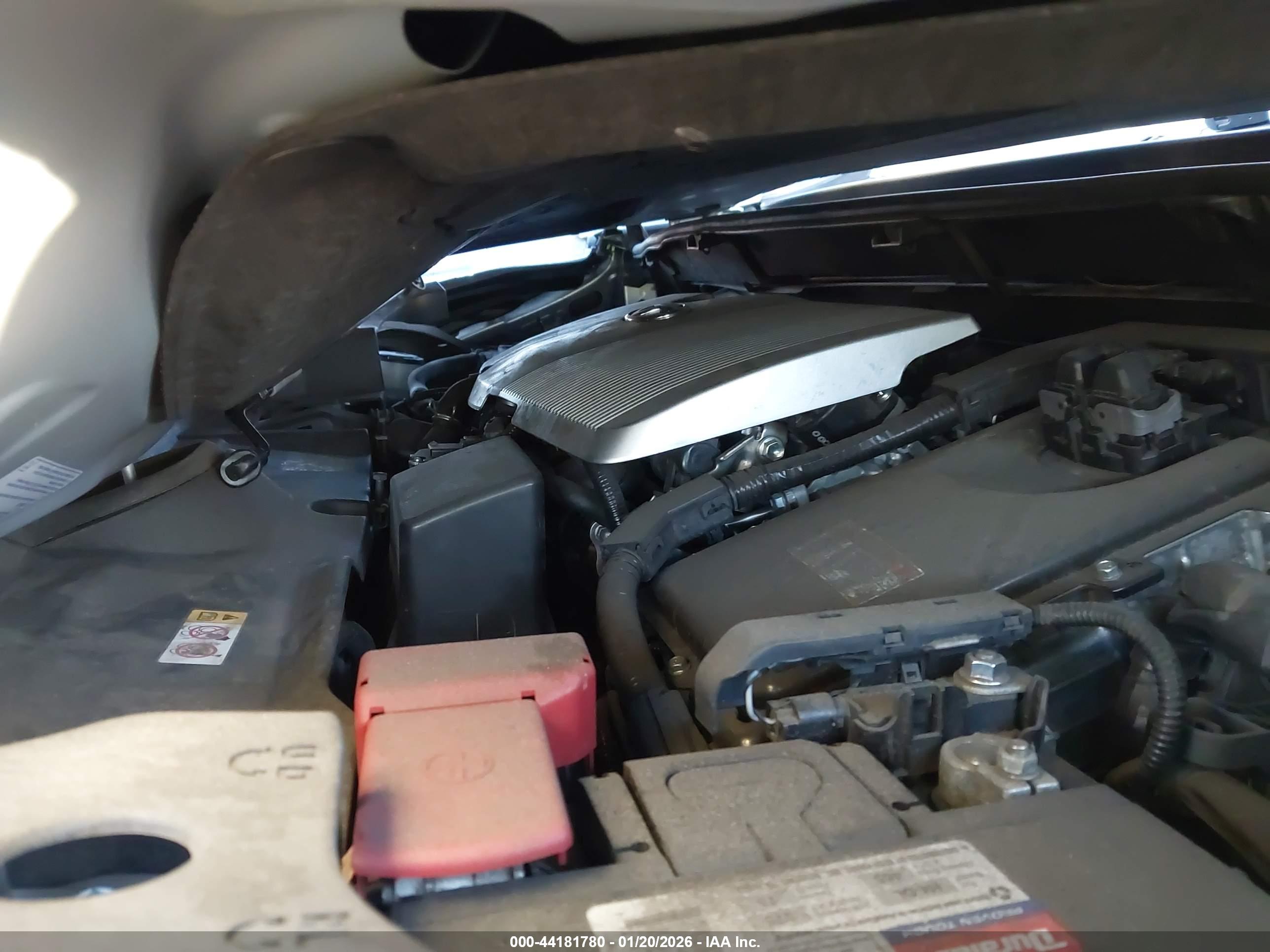 TOYOTA PRIUS image 10