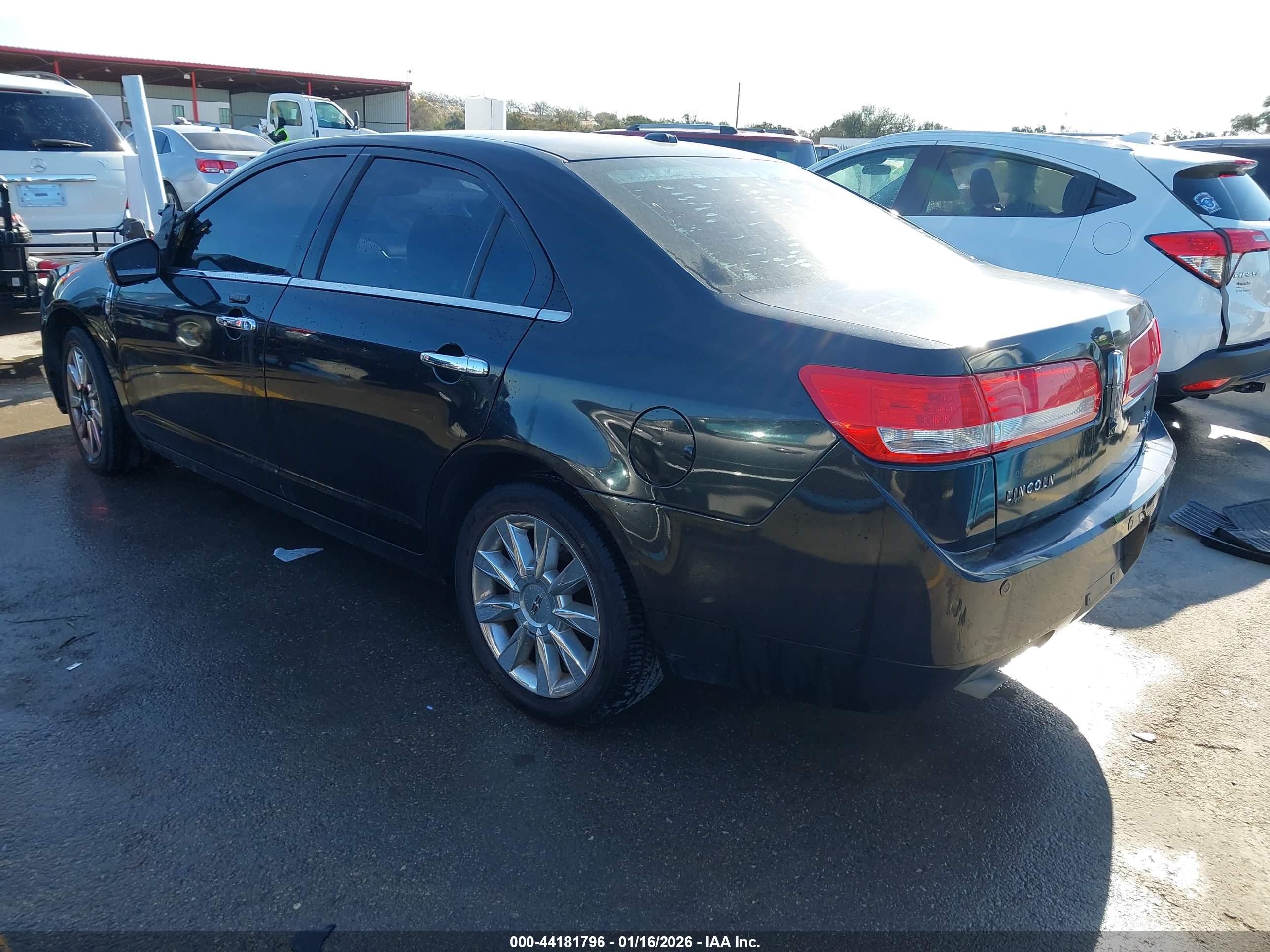 LINCOLN MKZ image 3