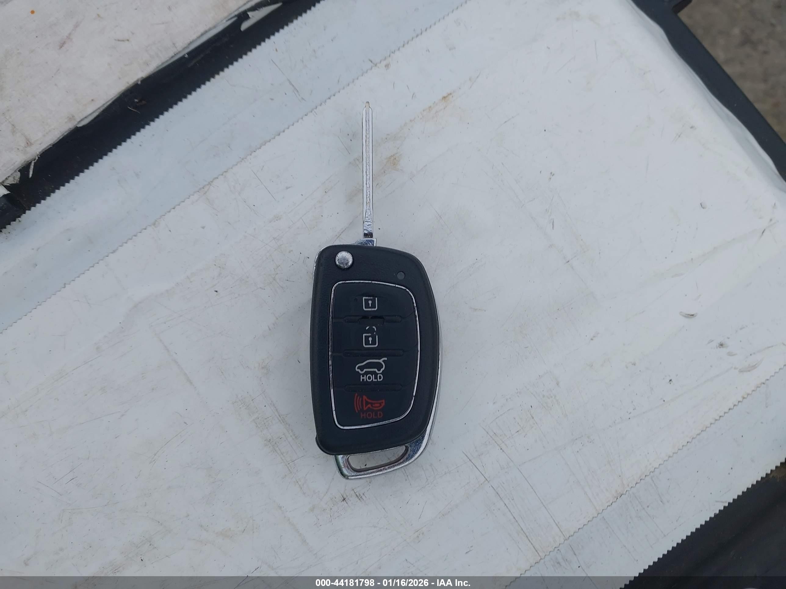 HYUNDAI SONATA image 11