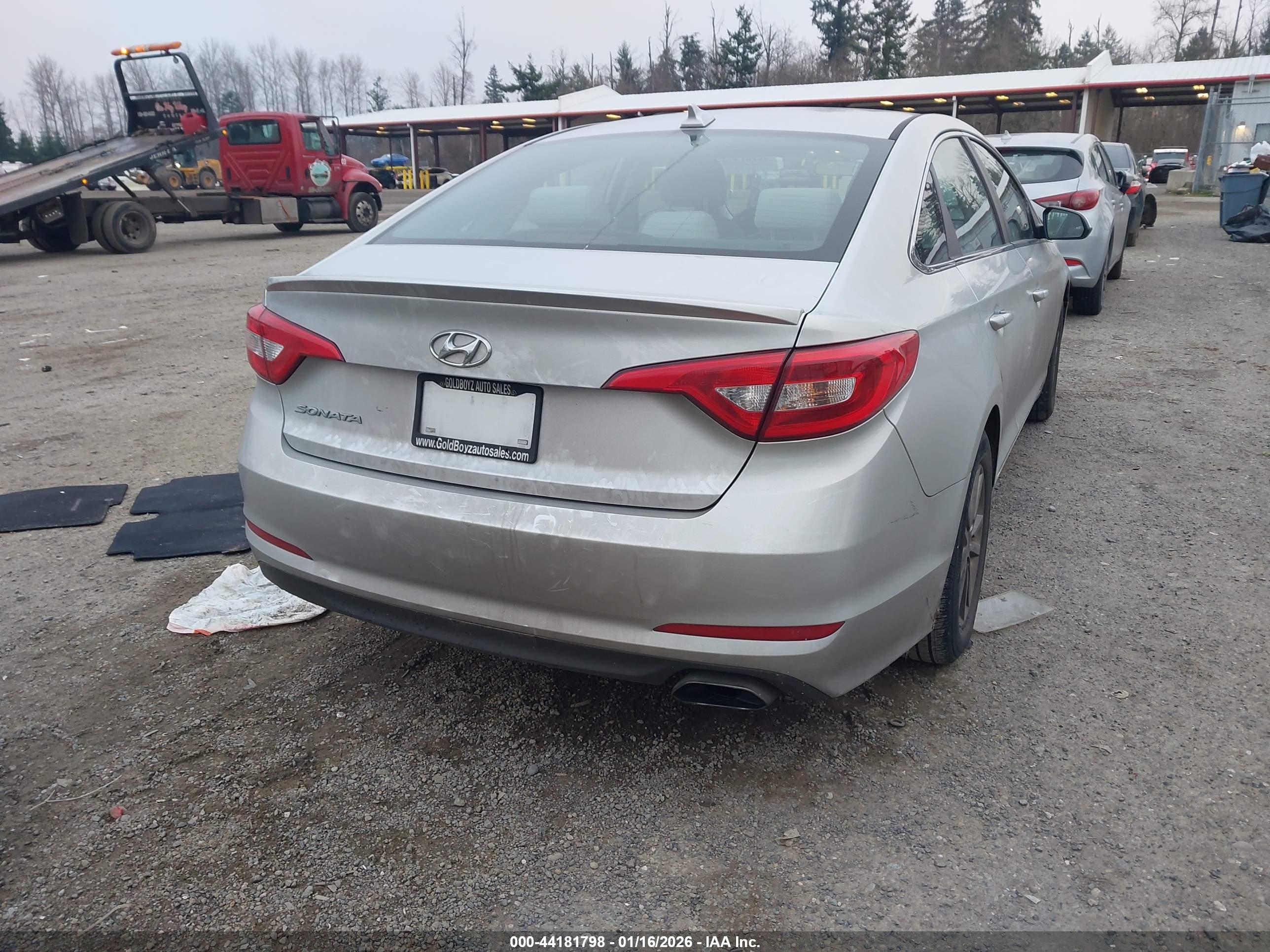 HYUNDAI SONATA image 4