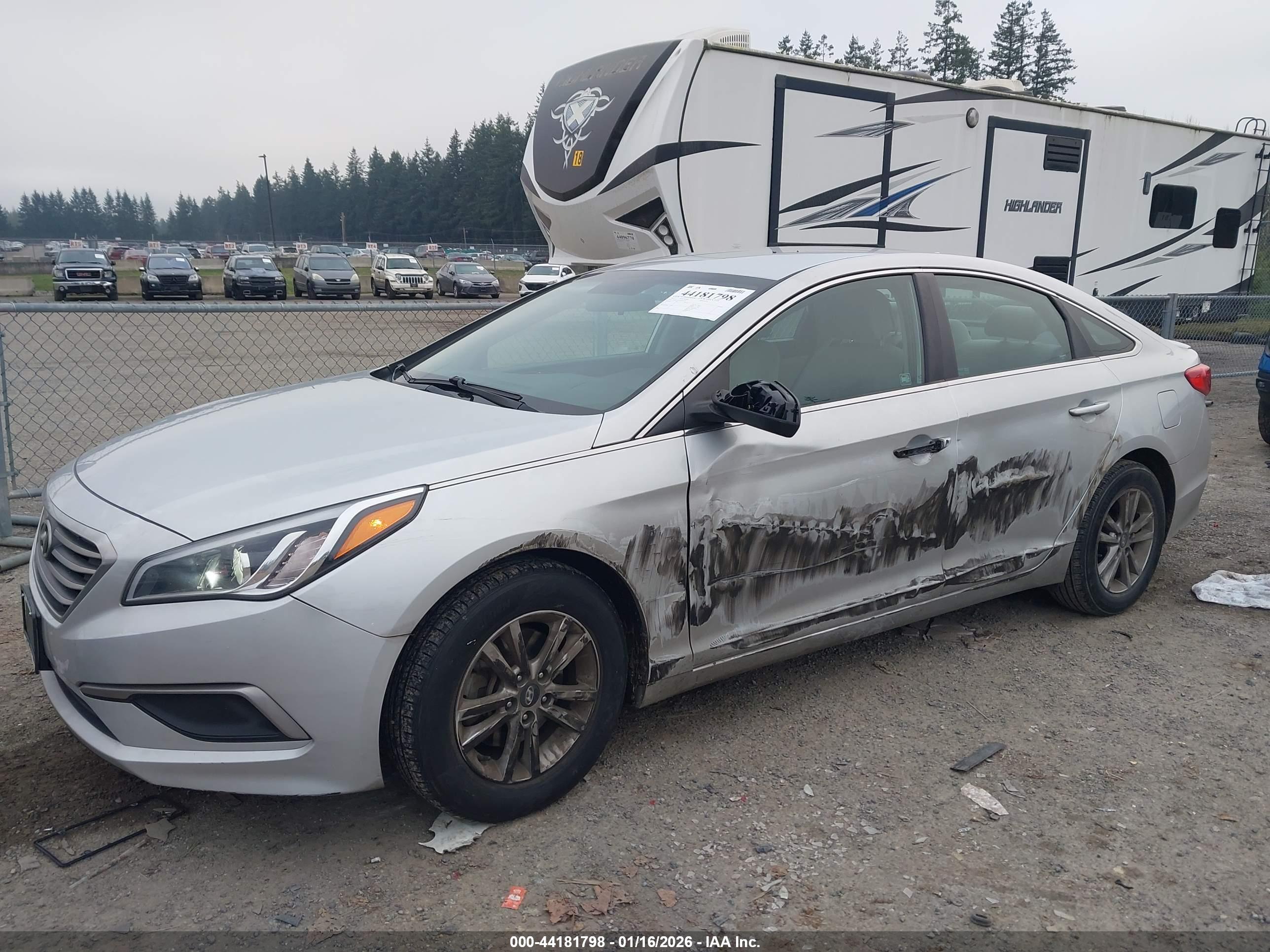 HYUNDAI SONATA image 6