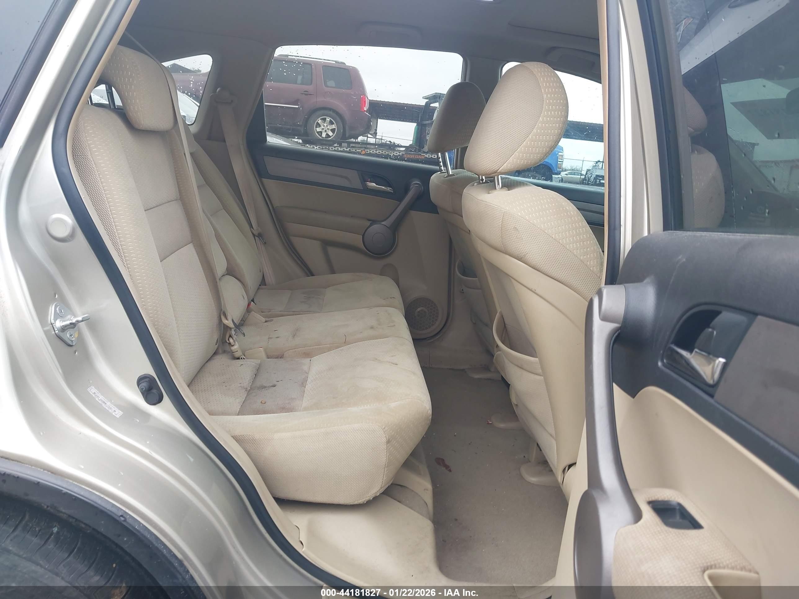 HONDA CR-V image 8