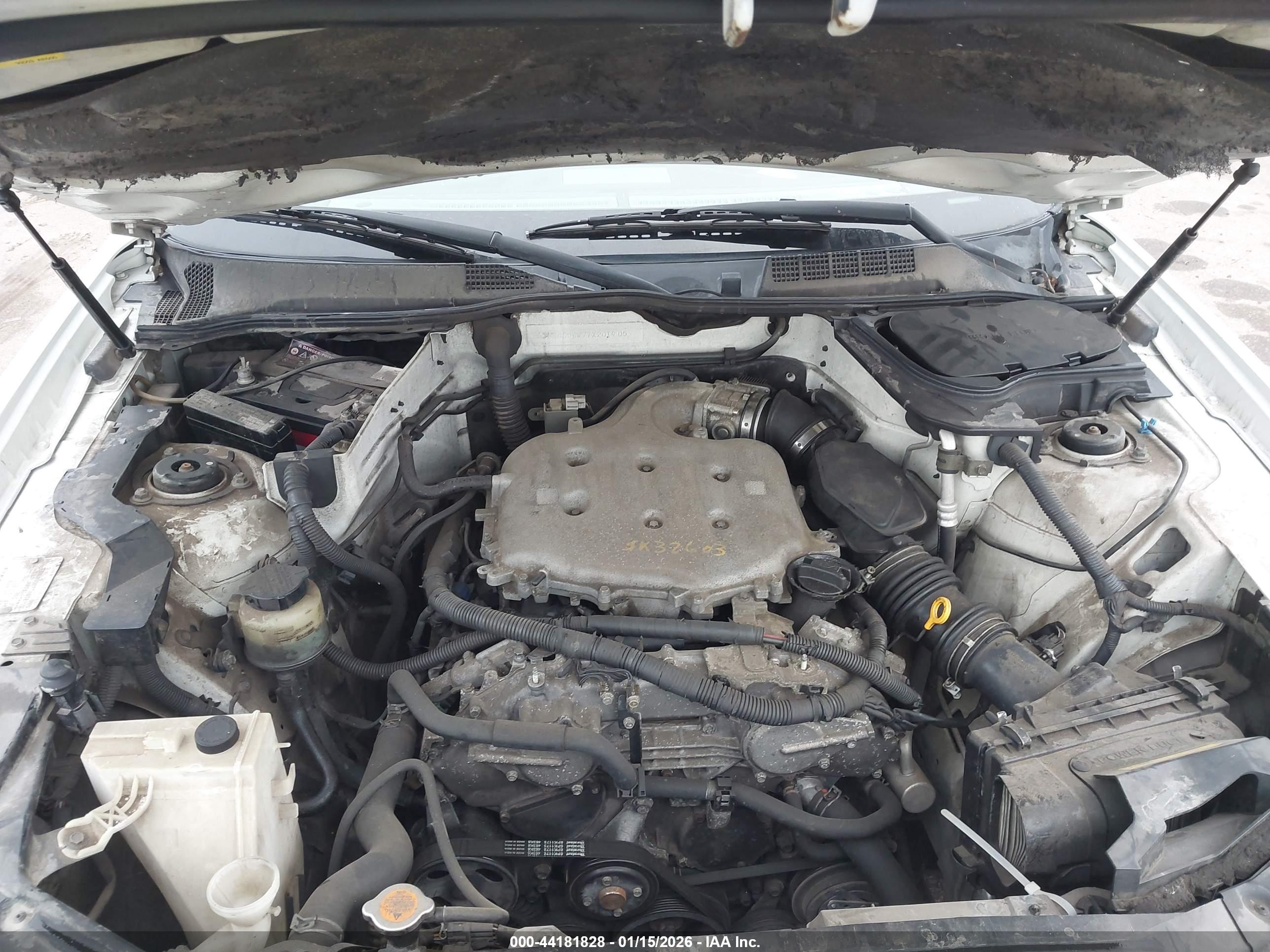 INFINITI FX35 image 10