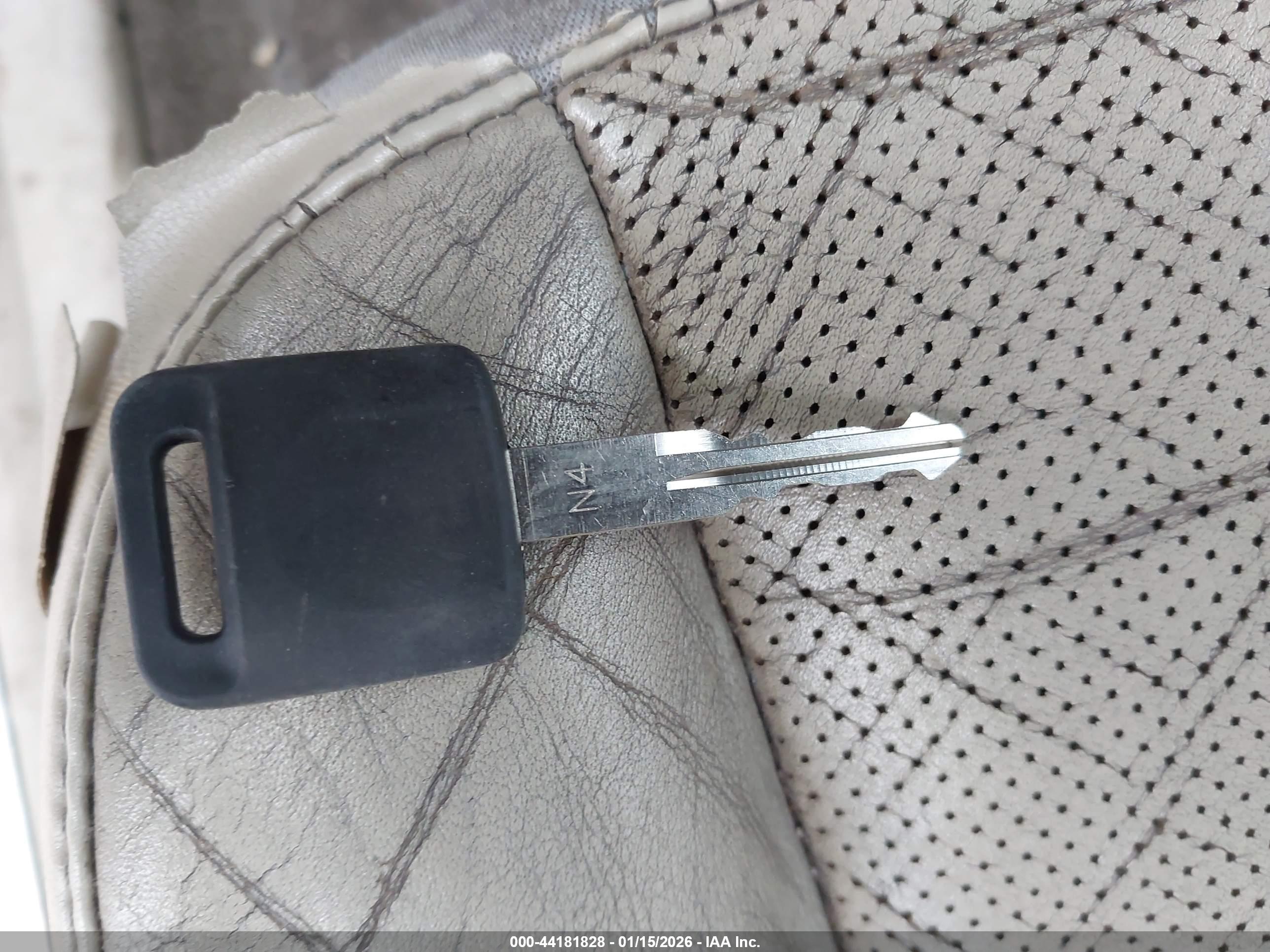 INFINITI FX35 image 11