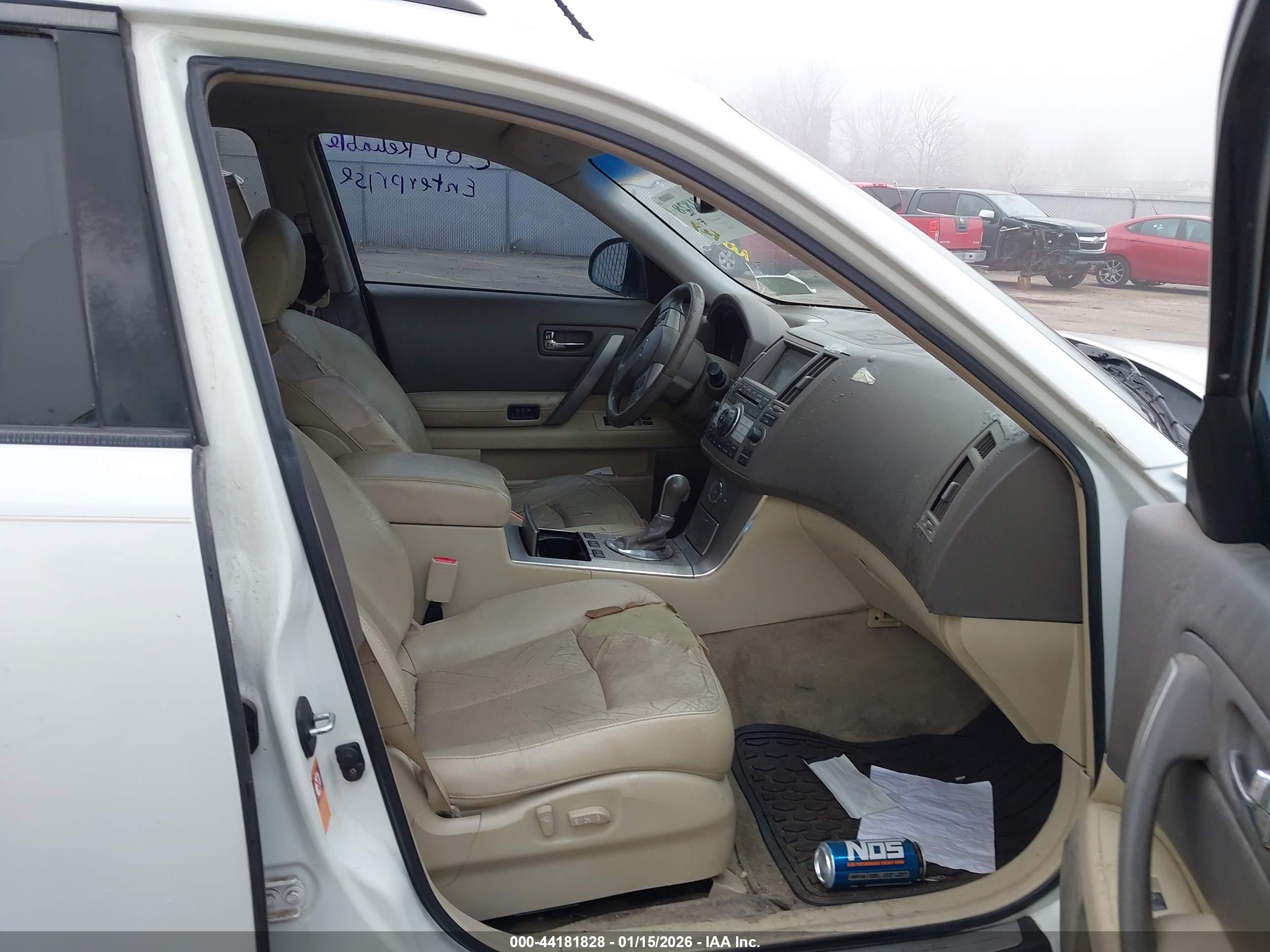 INFINITI FX35 image 5