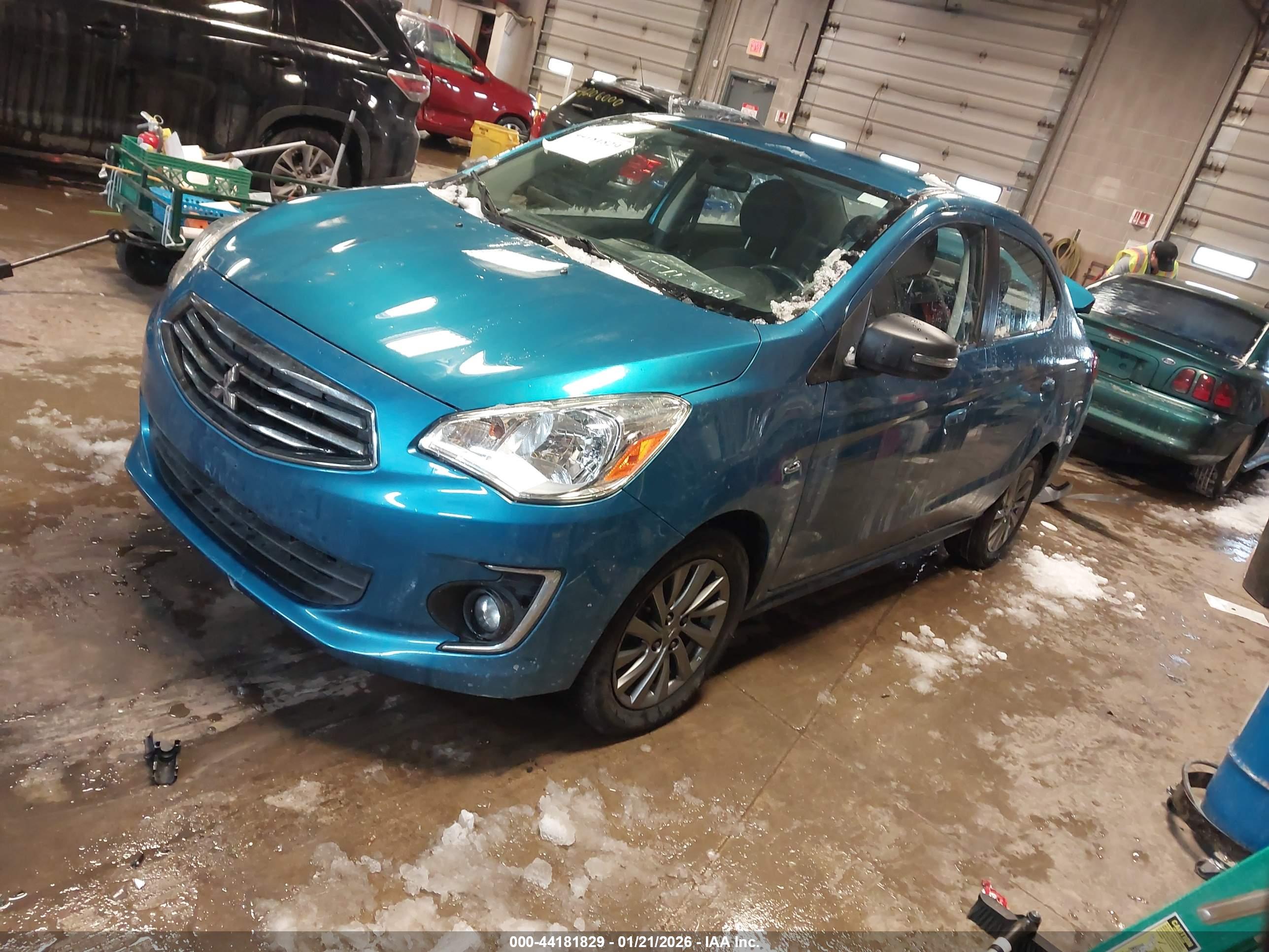 MITSUBISHI MIRAGE image 2