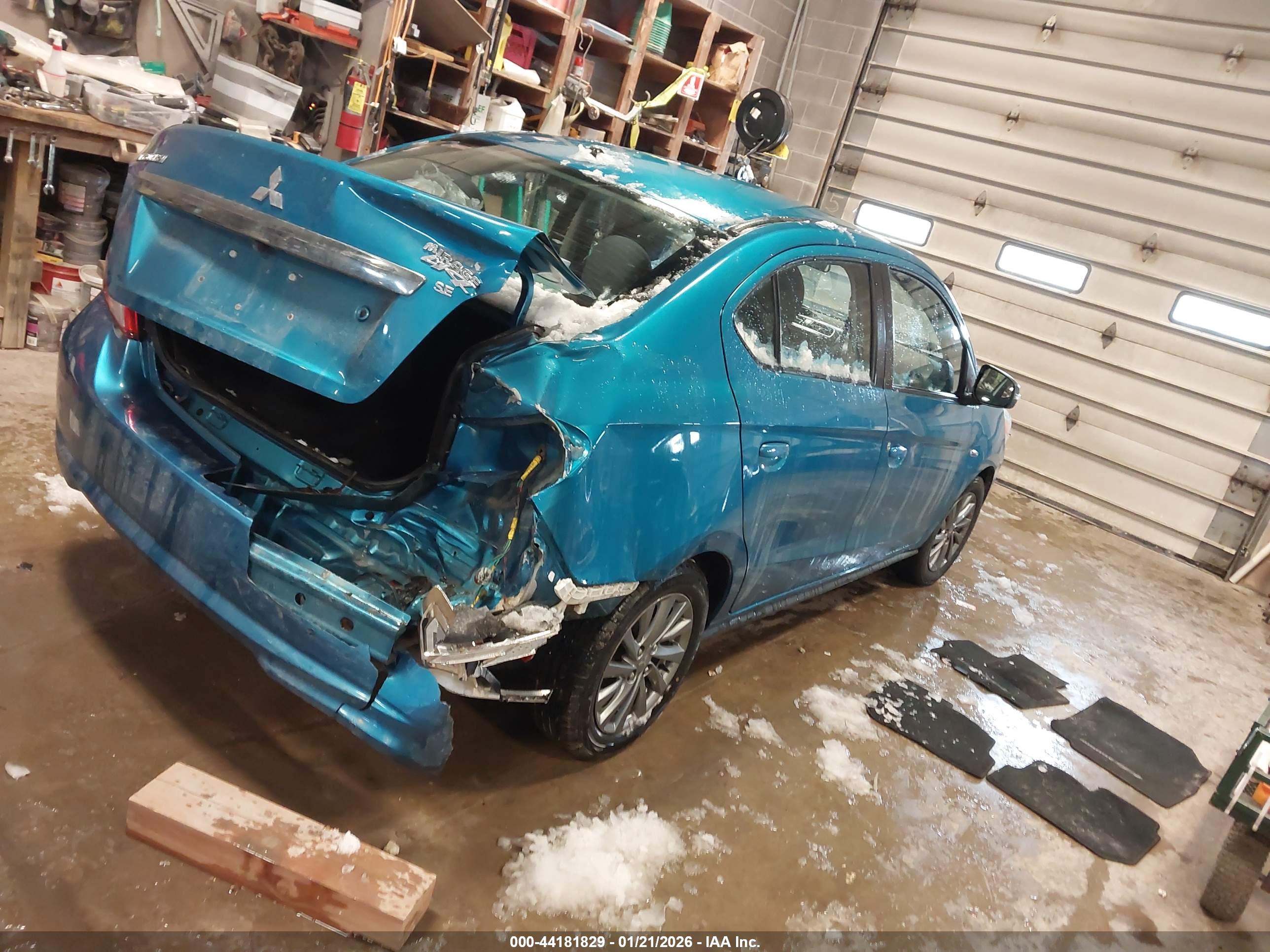MITSUBISHI MIRAGE image 4