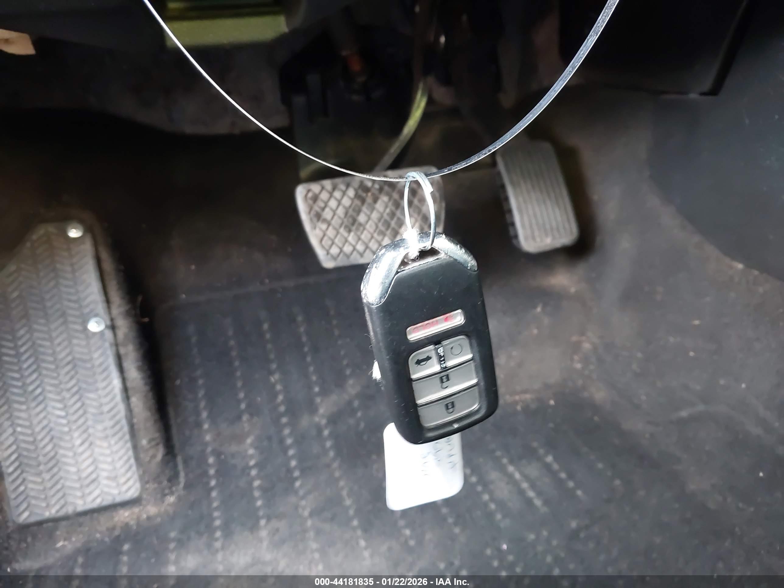 HONDA CIVIC image 11