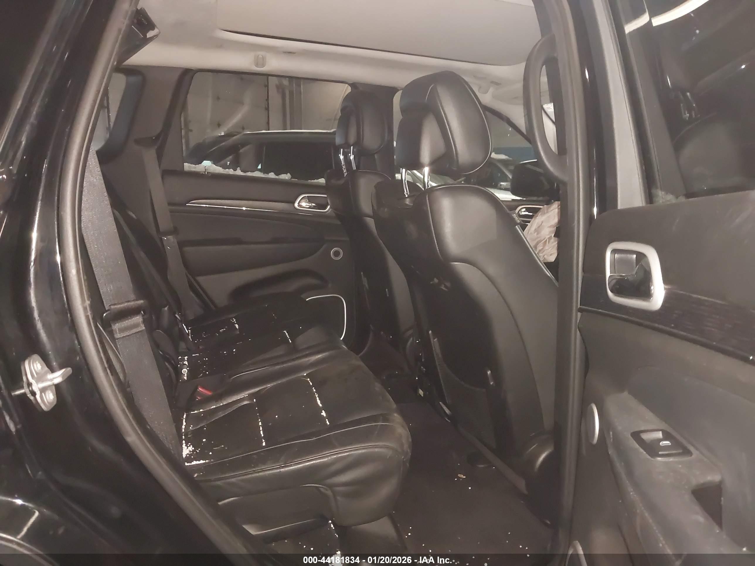 JEEP GRAND image 8