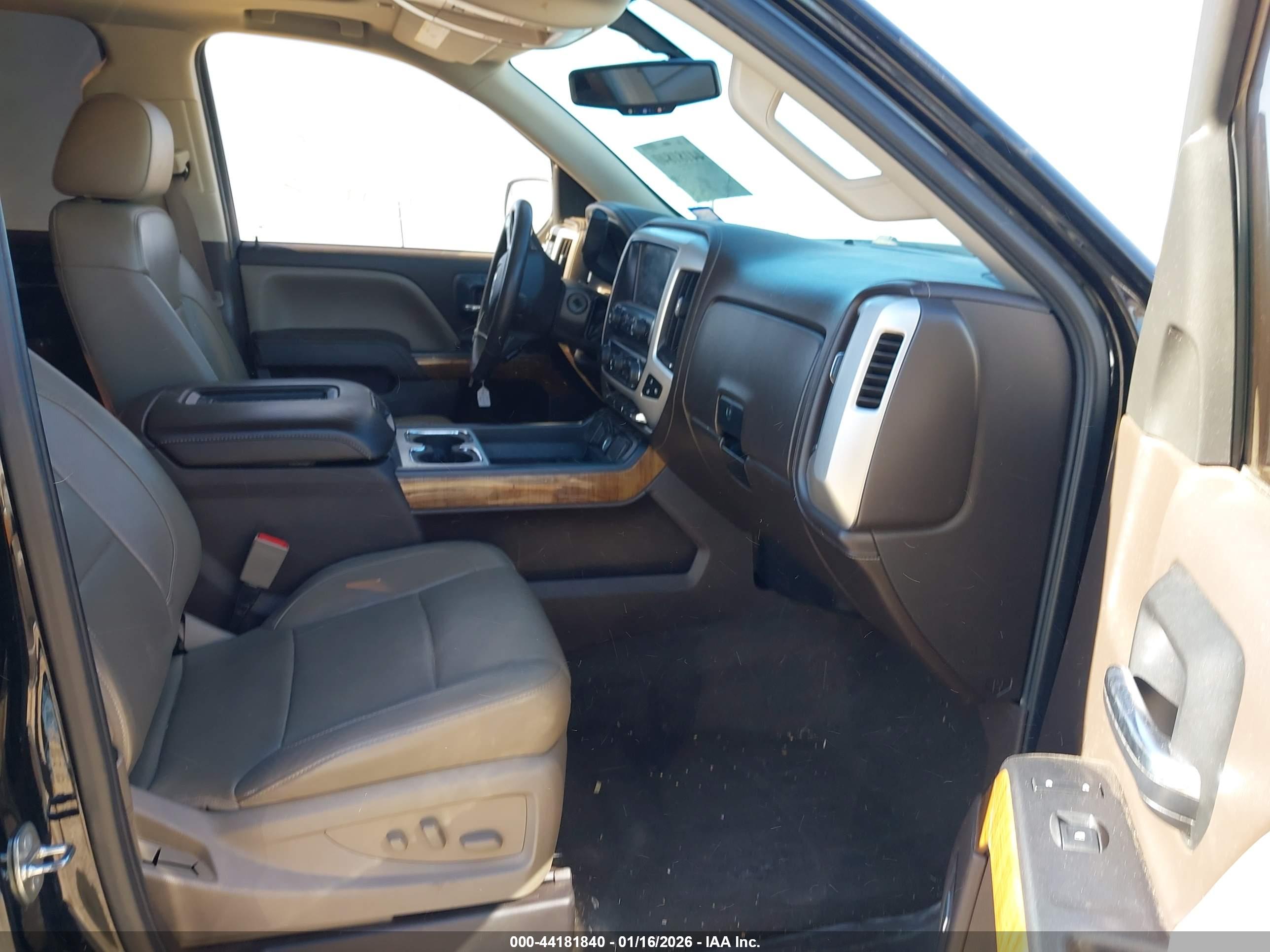 GMC SIERRA image 5
