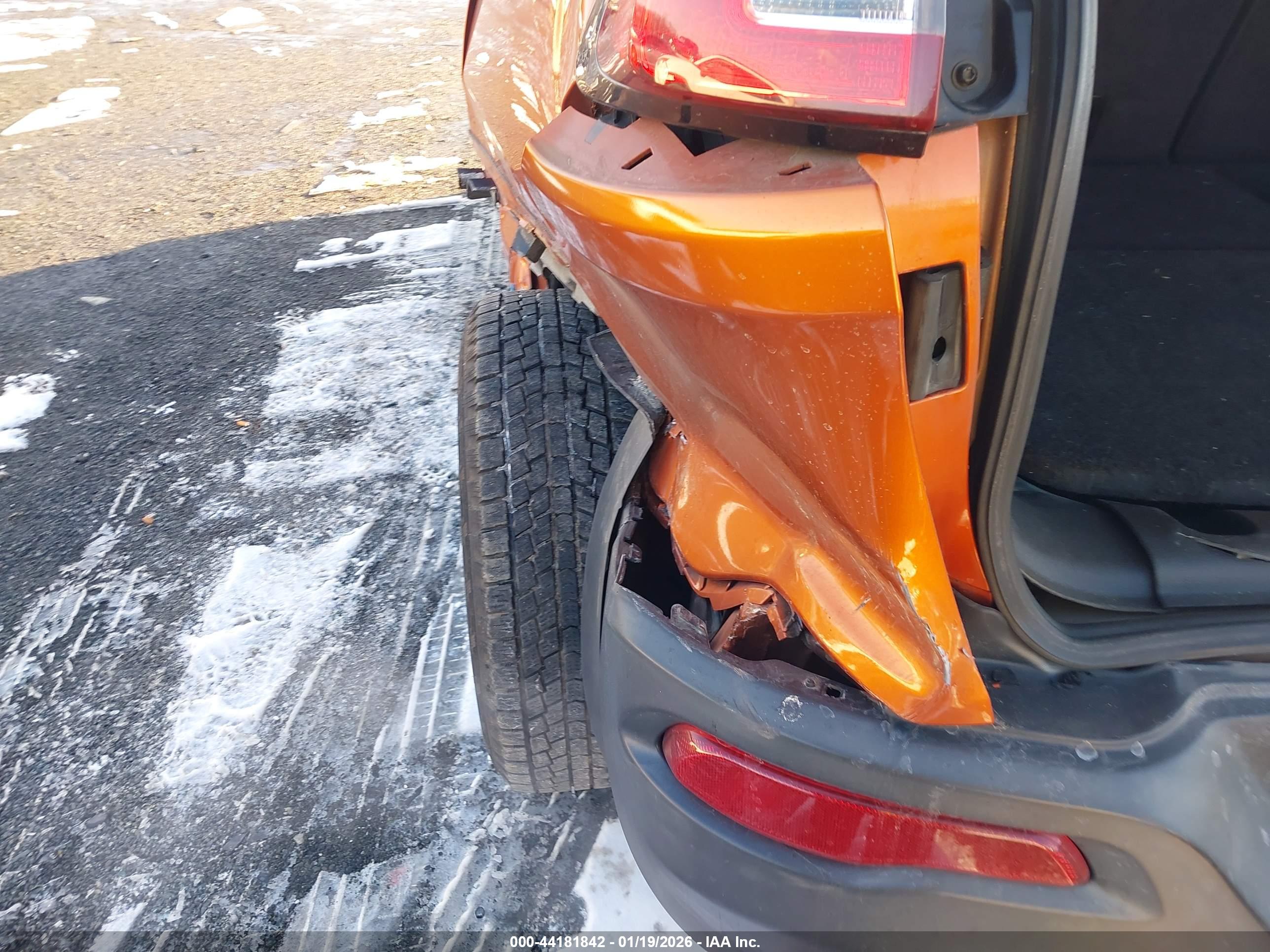 JEEP CHEROKEE image 6