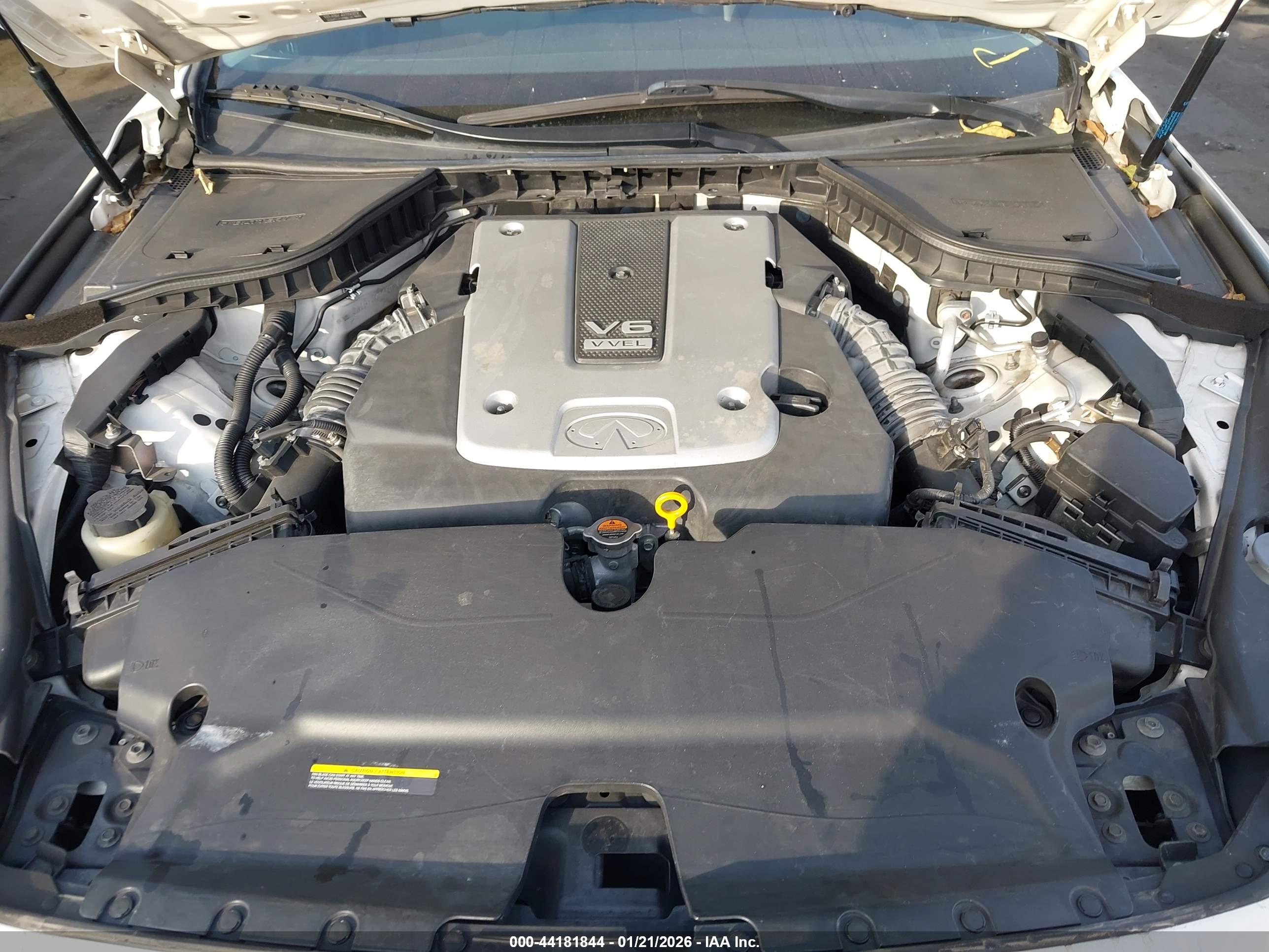 INFINITI Q50 image 10