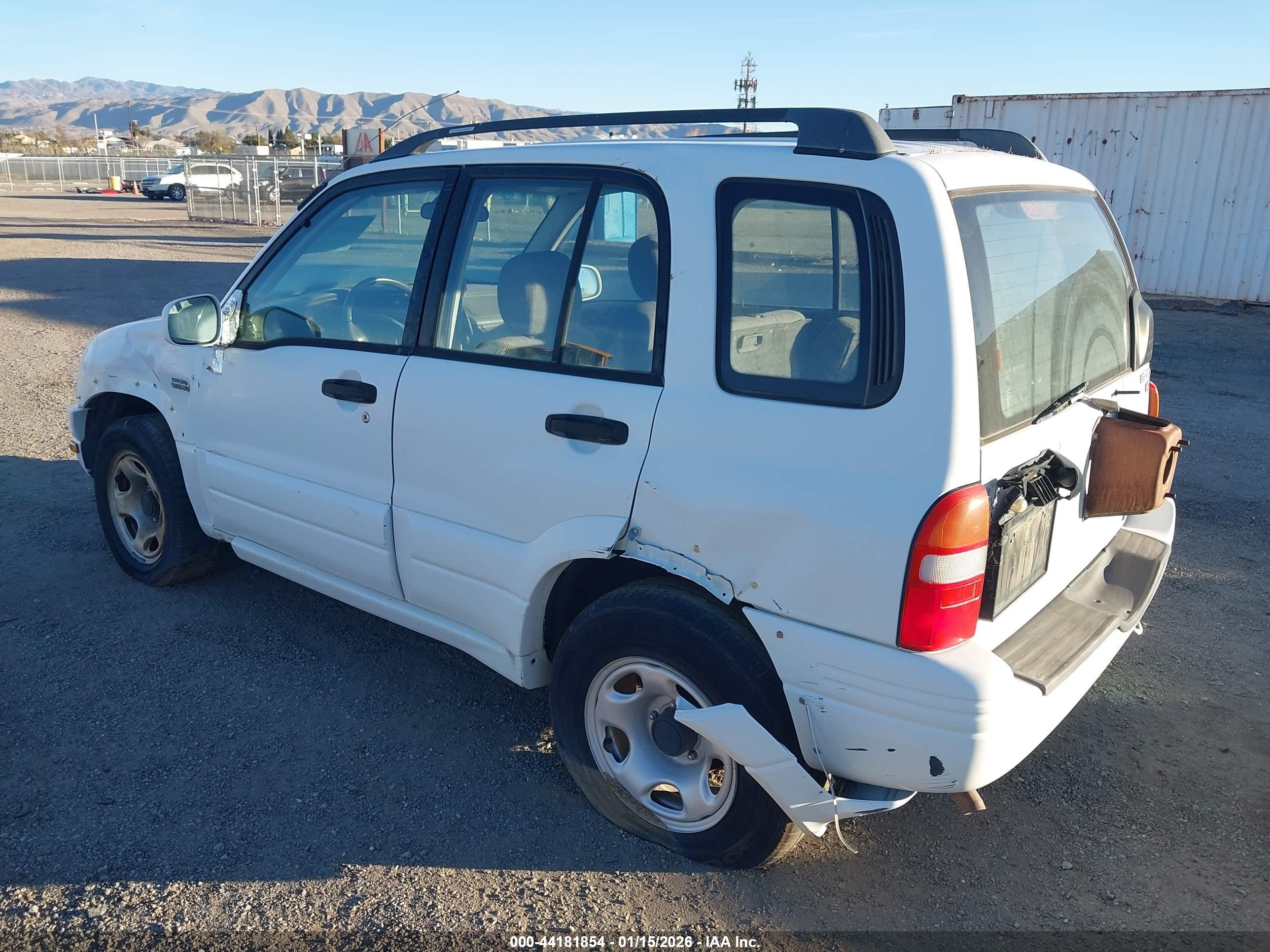 SUZUKI GRAND image 3