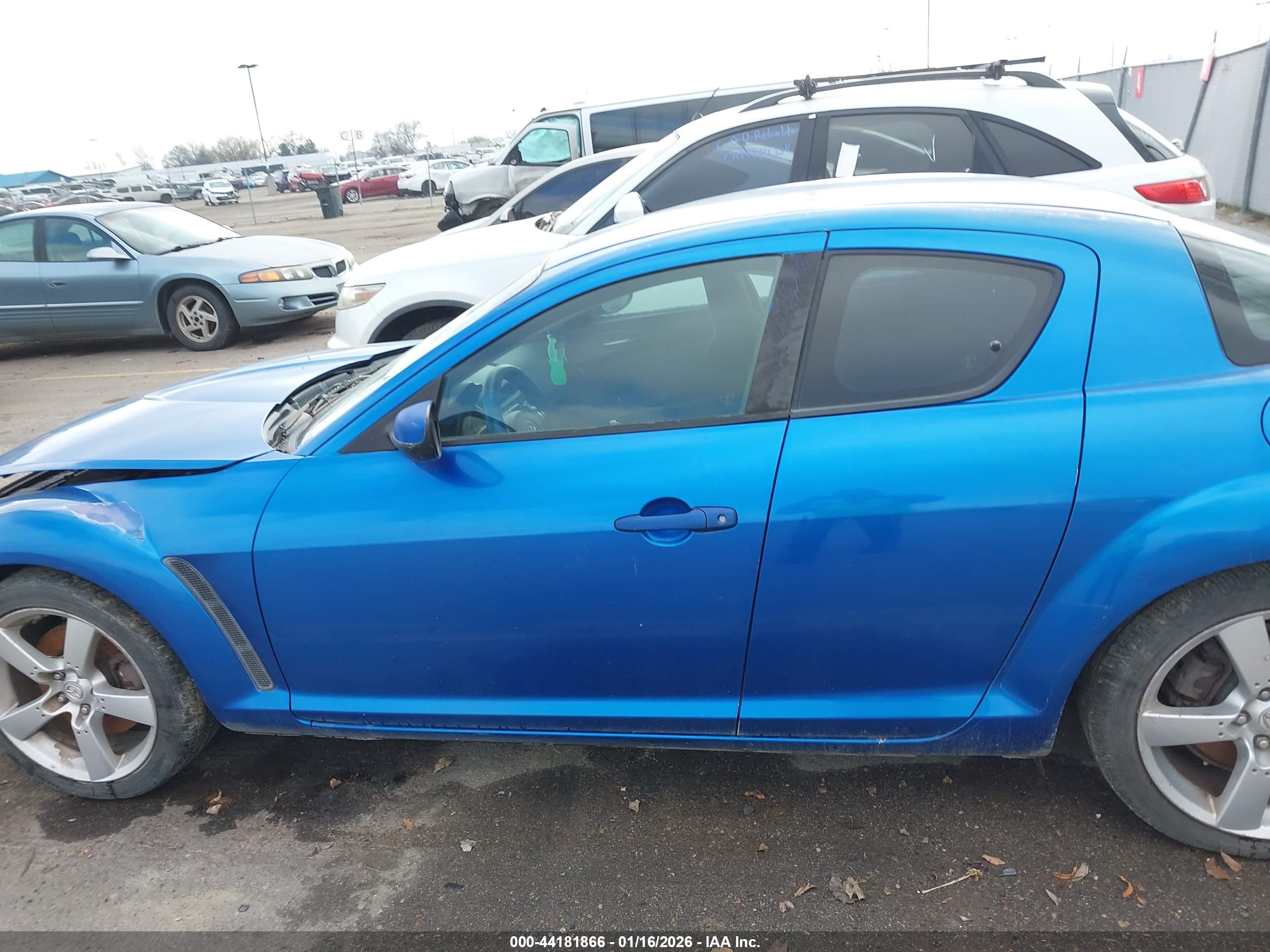 MAZDA RX-8 image 6