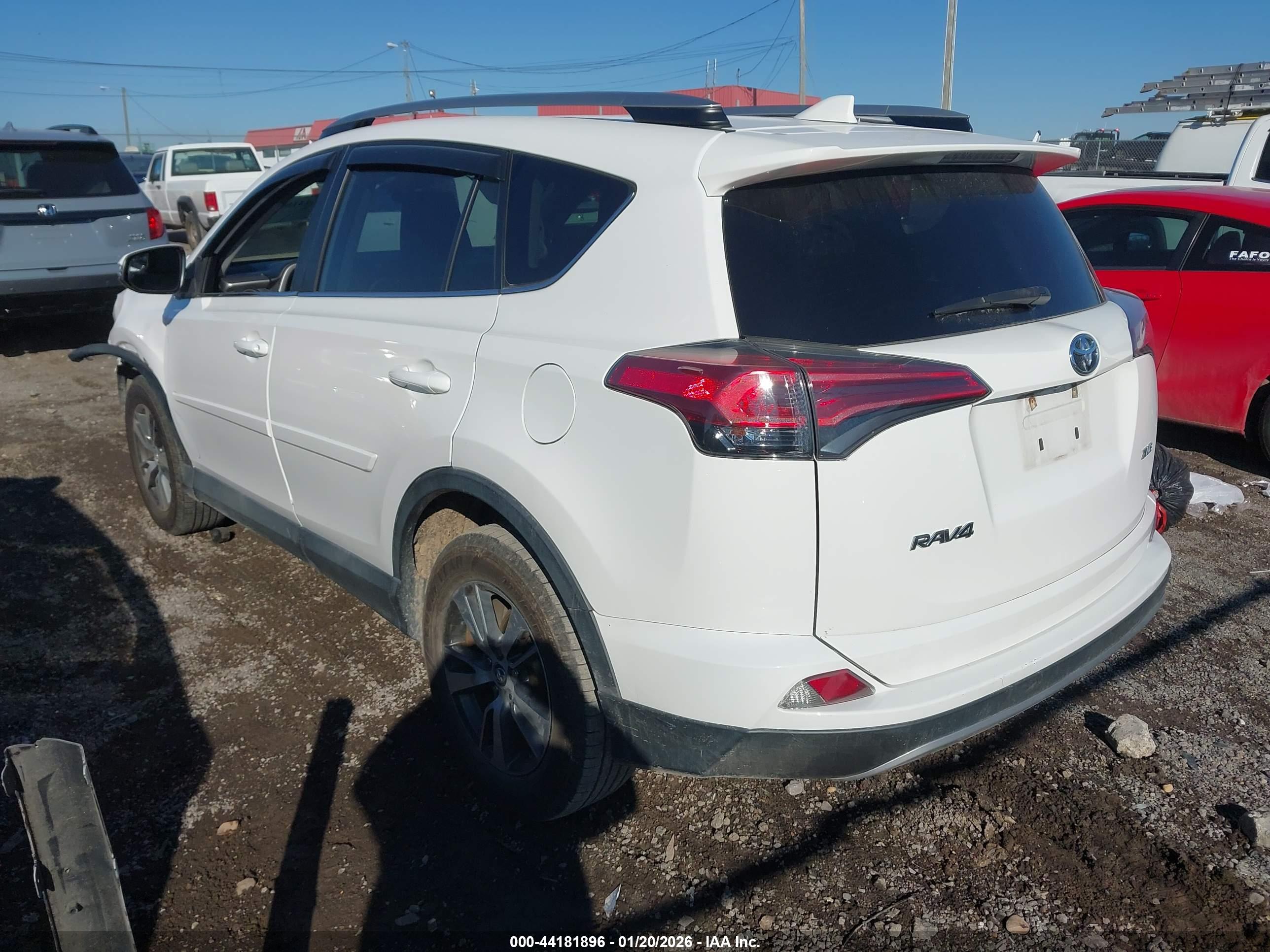 TOYOTA RAV4 image 3