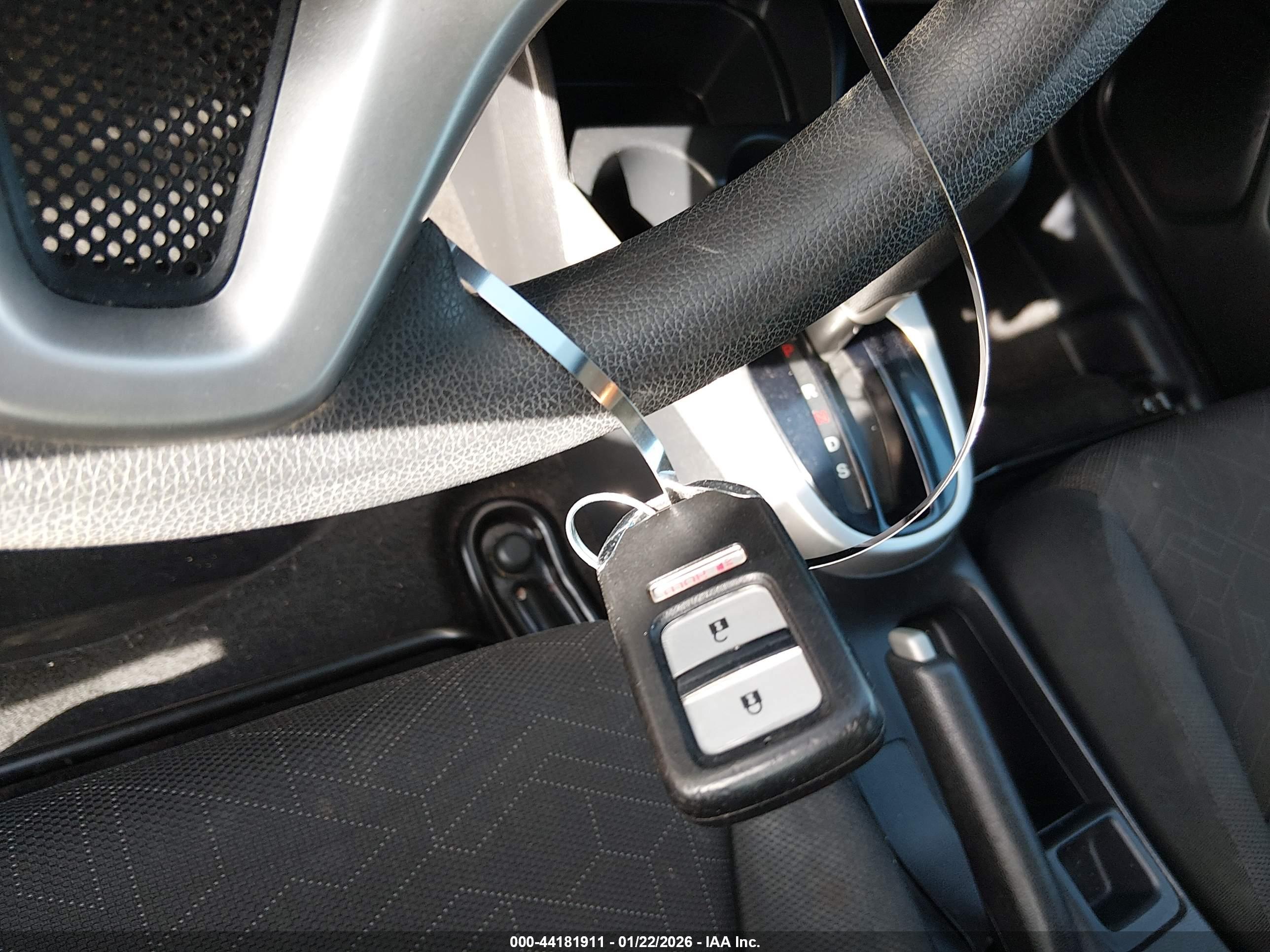 HONDA FIT image 11