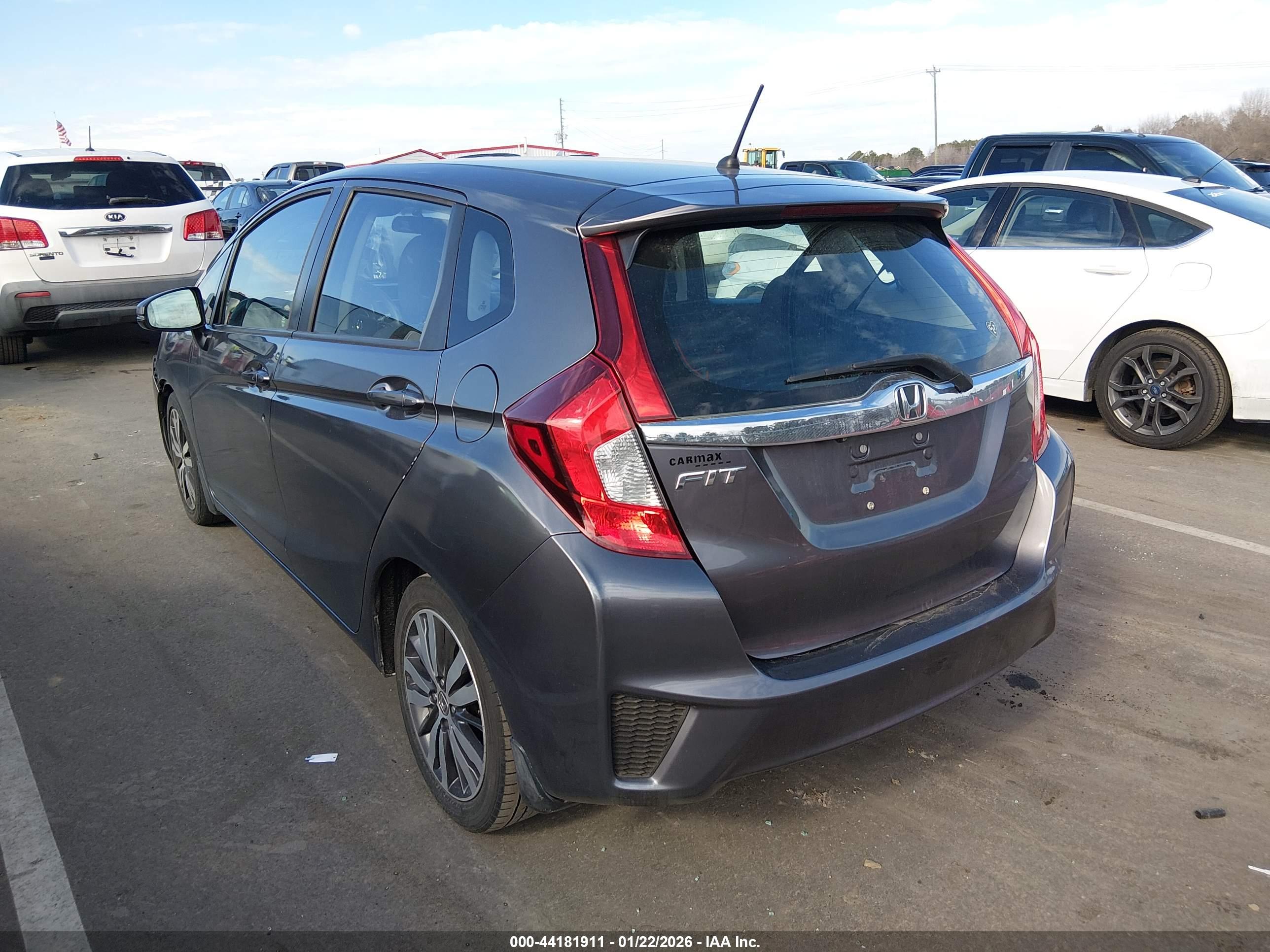 HONDA FIT image 3