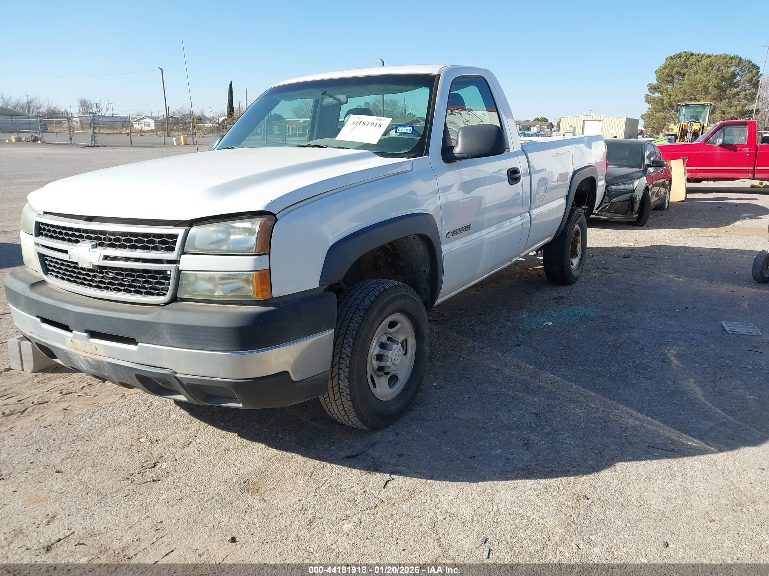 CHEVROLET SILVERADO image 2