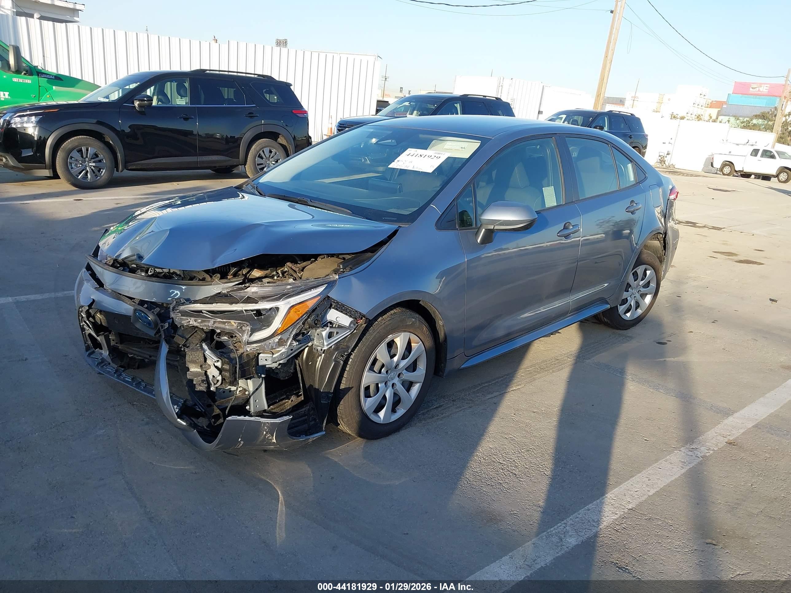 TOYOTA COROLLA image 2