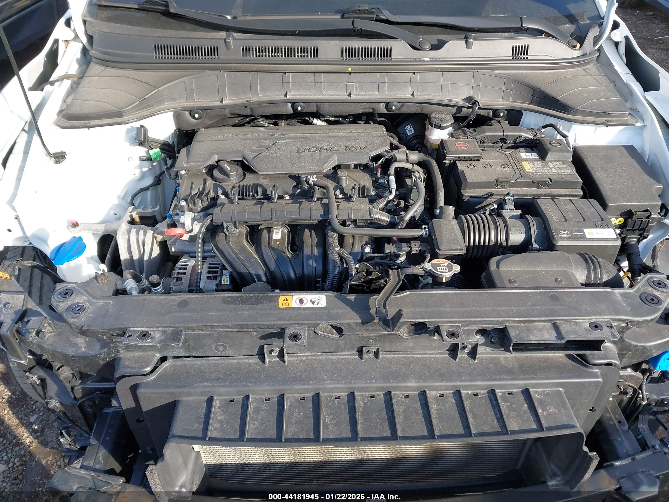 HYUNDAI KONA image 10