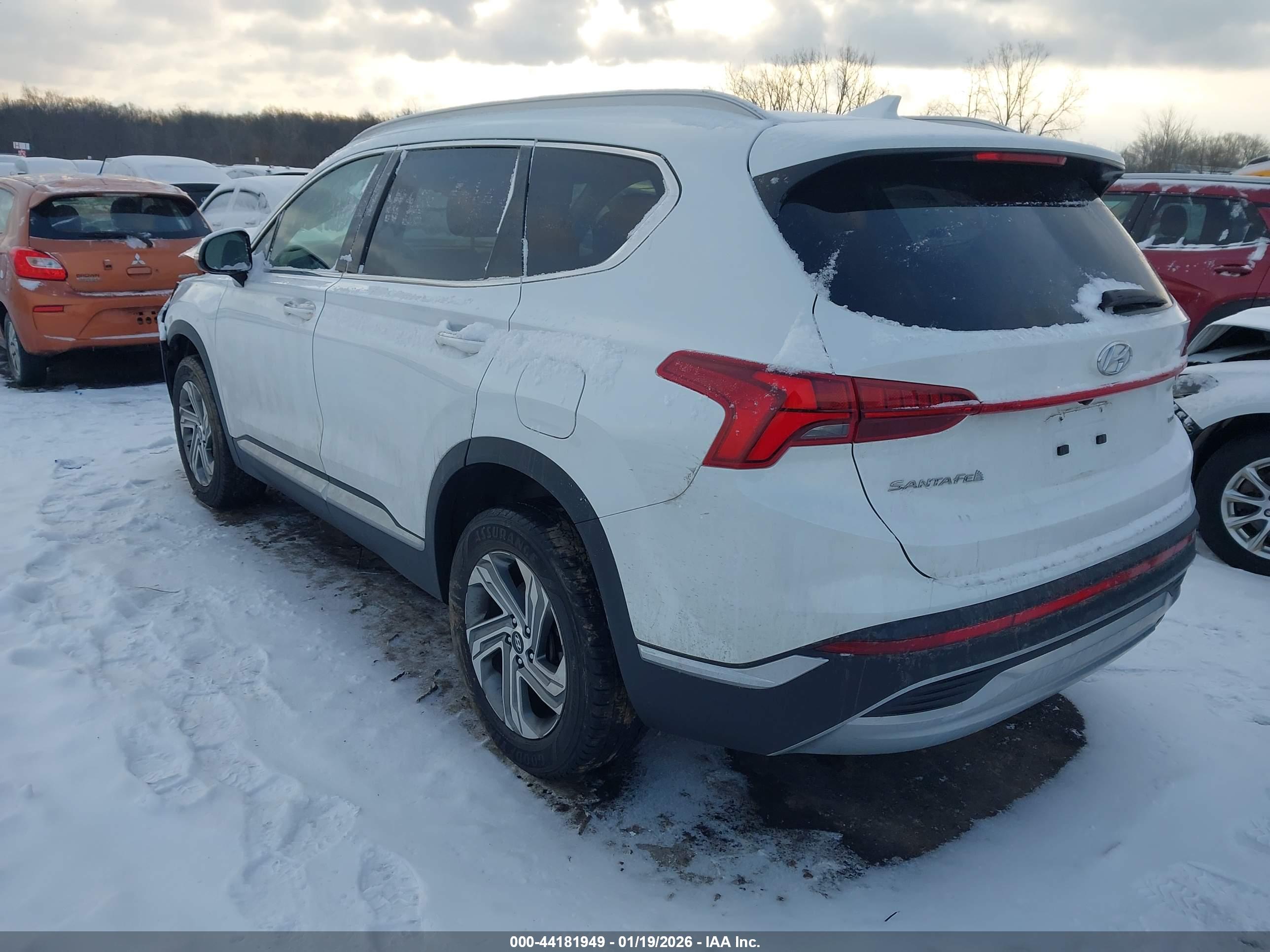 HYUNDAI SANTA image 3